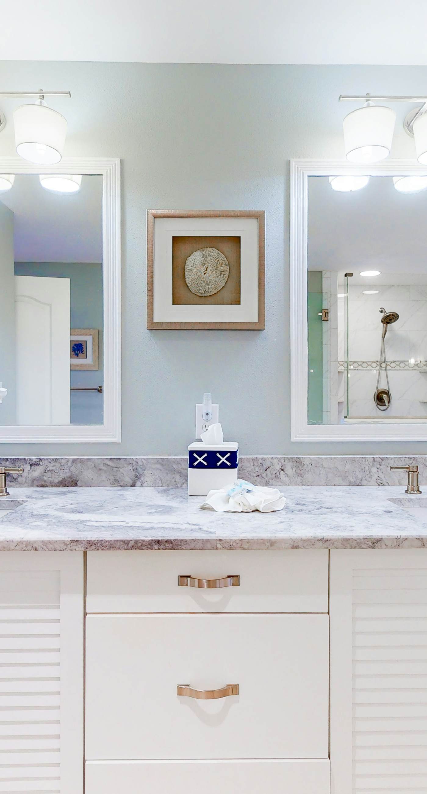 2nd-floor Gulf front condo with private balcony, views, on-site outdoor pool, grill