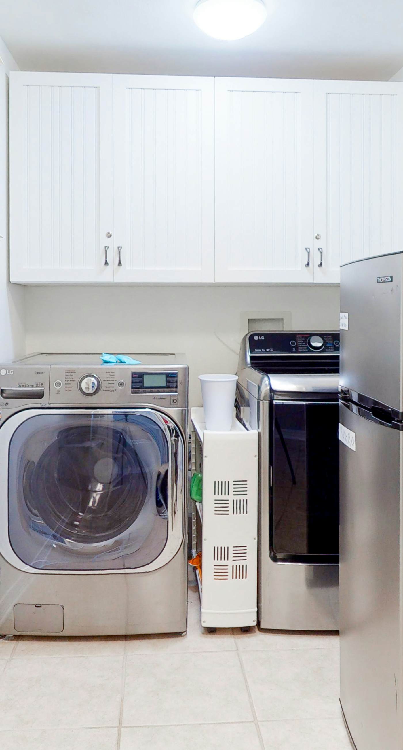 2nd-floor Gulf front condo with private balcony, views, on-site outdoor pool, grill