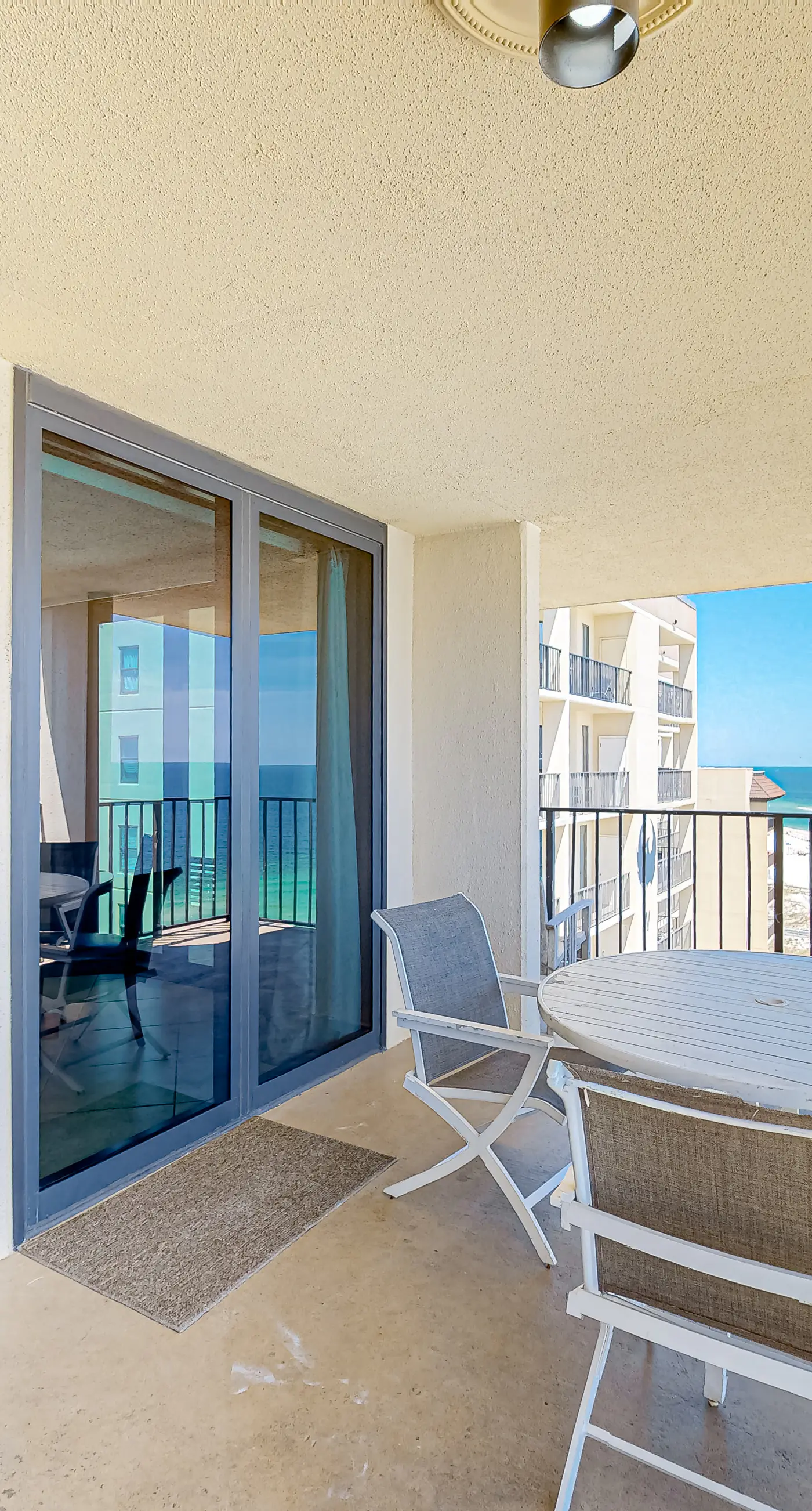 Gulf-front fourteenth-floor condo with pools, hot tub & great view