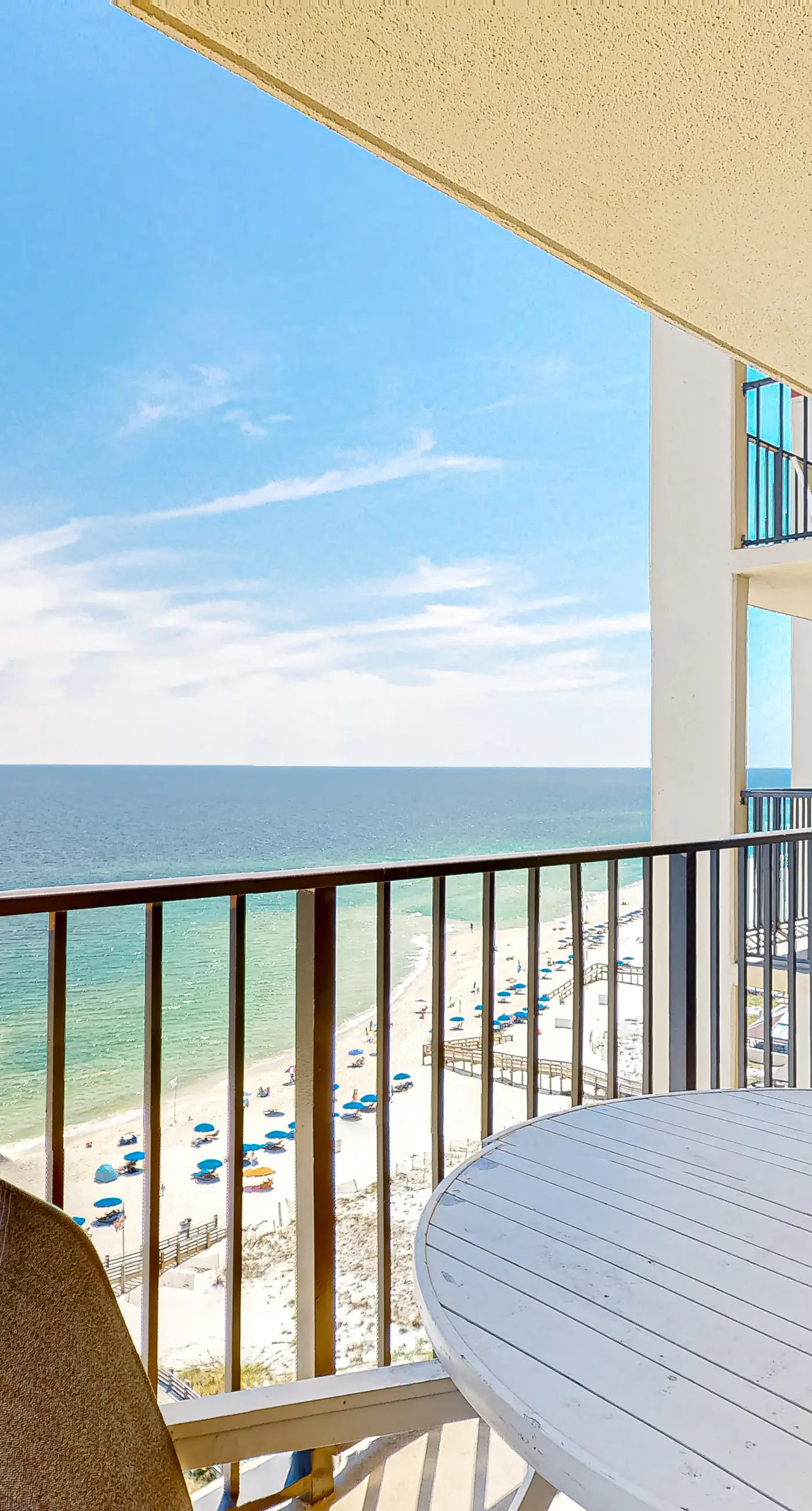 Gulf-front fourteenth-floor condo with pools, hot tub & great view