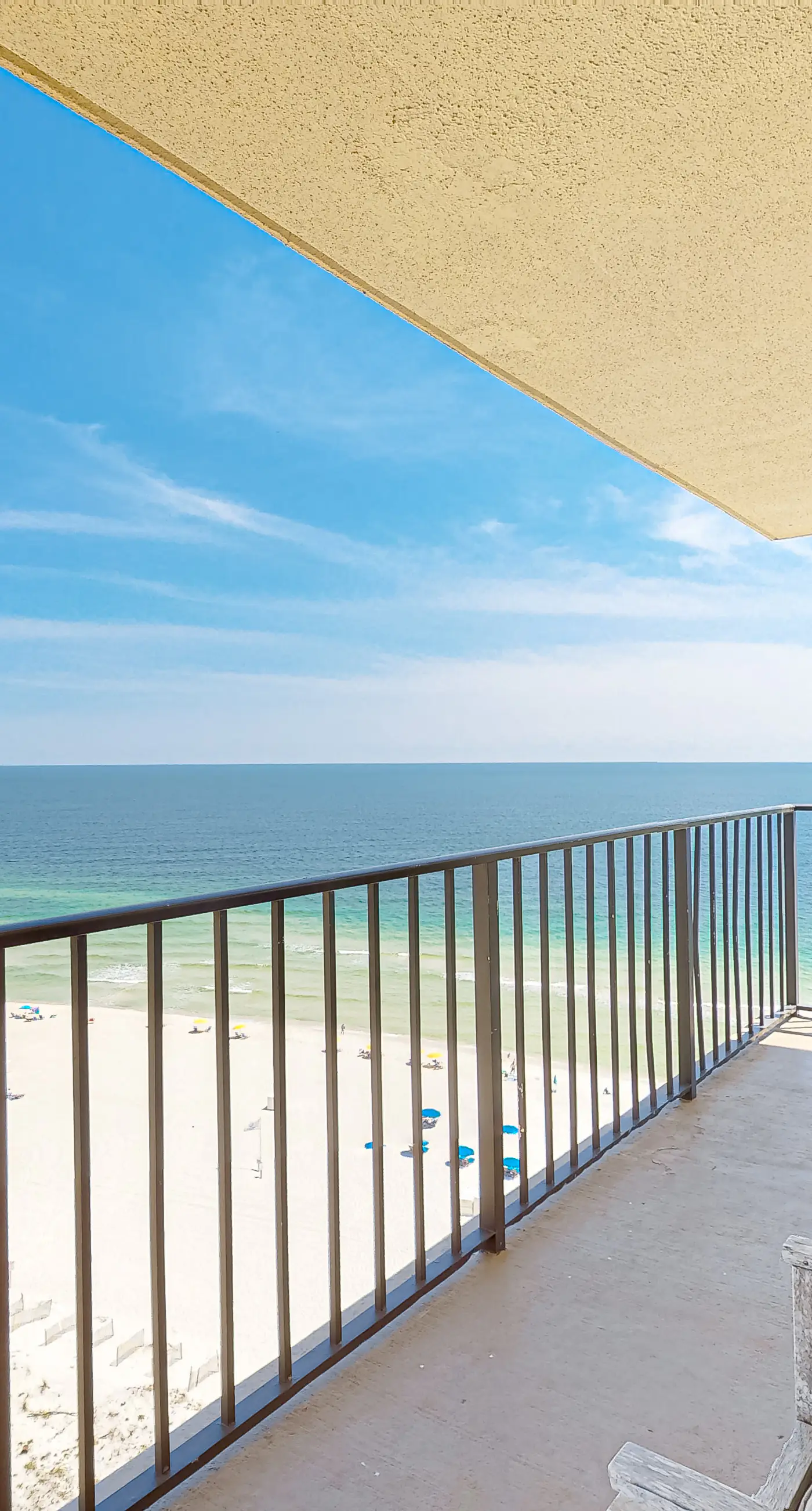 Gulf-front fourteenth-floor condo with pools, hot tub & great view