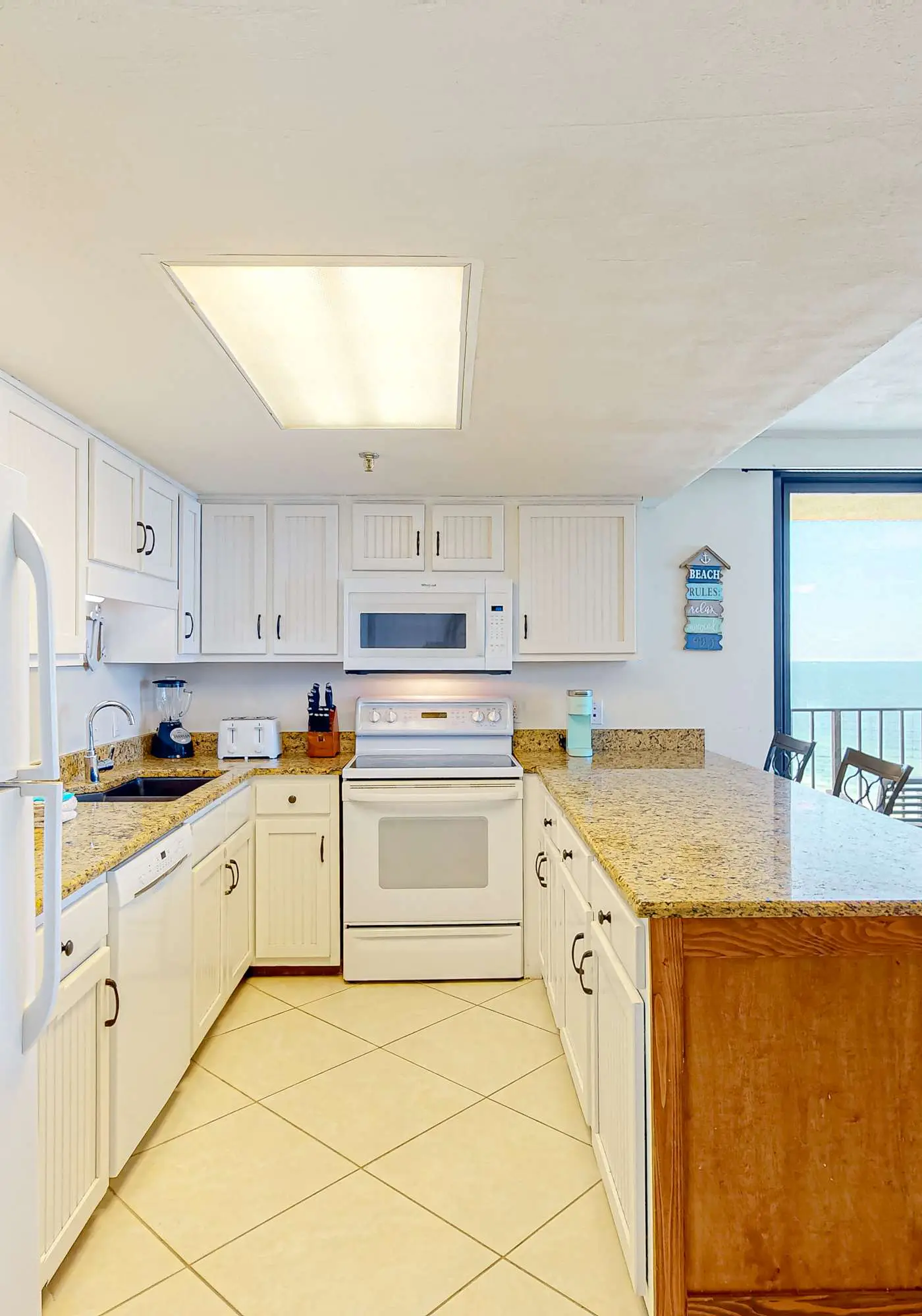 Gulf-front fourteenth-floor condo with pools, hot tub & great view