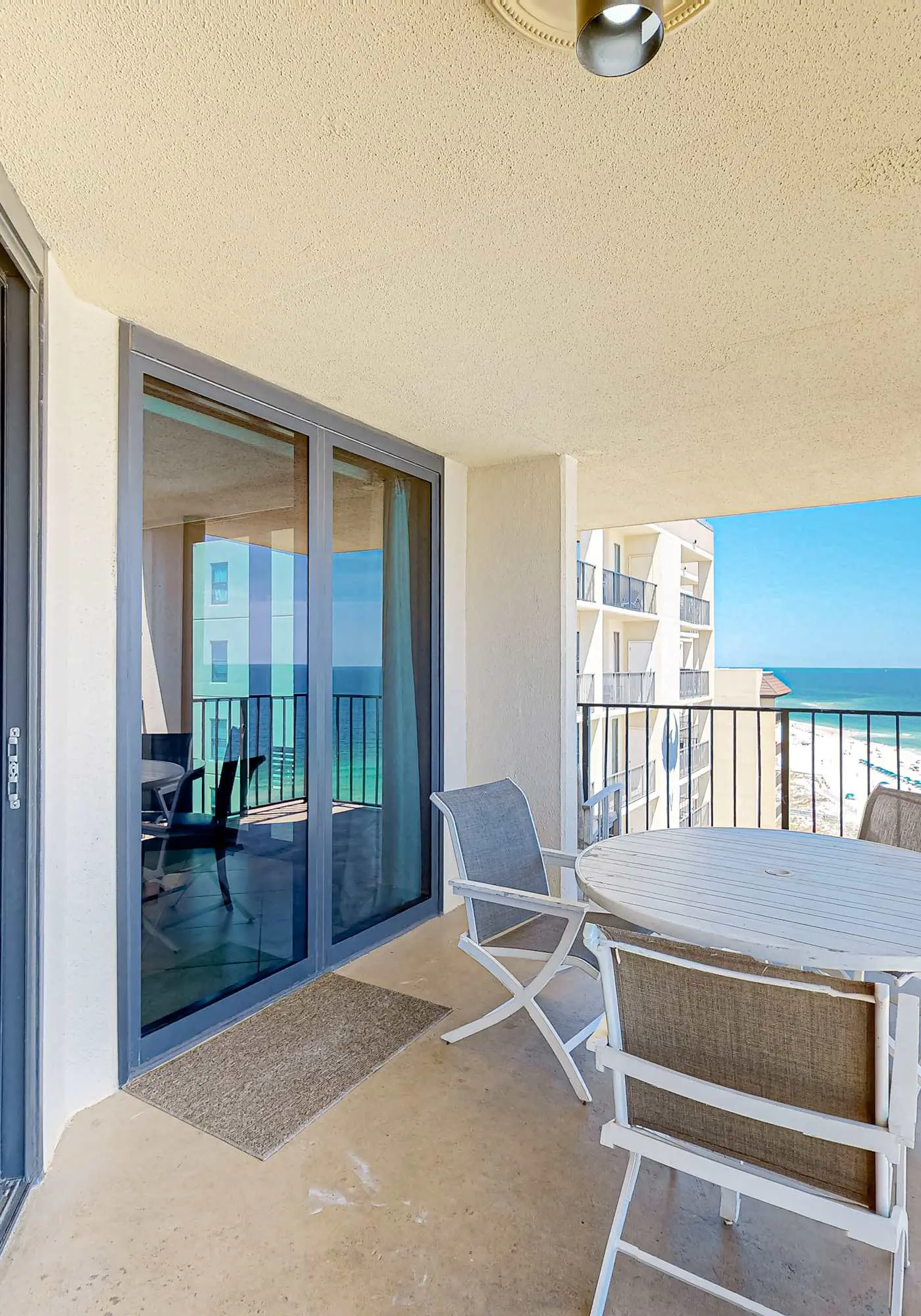 Gulf-front fourteenth-floor condo with pools, hot tub & great view