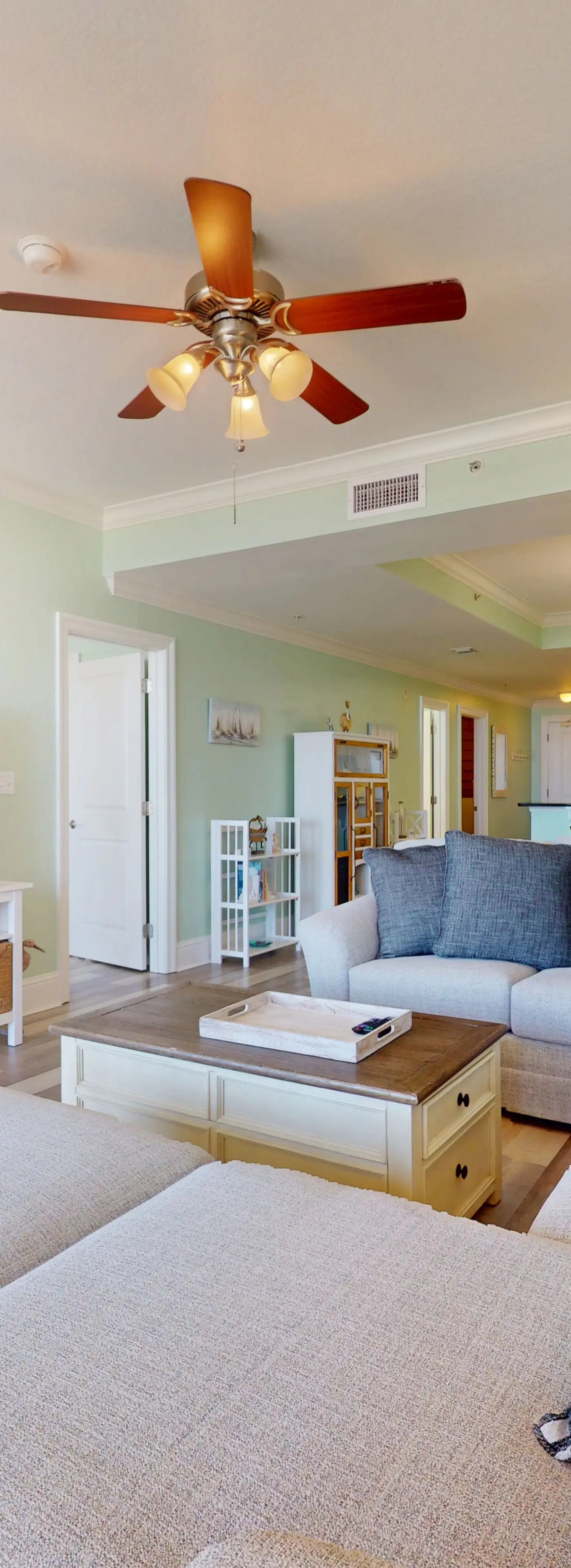 Beachfront condo with pool, private balcony, and laundry