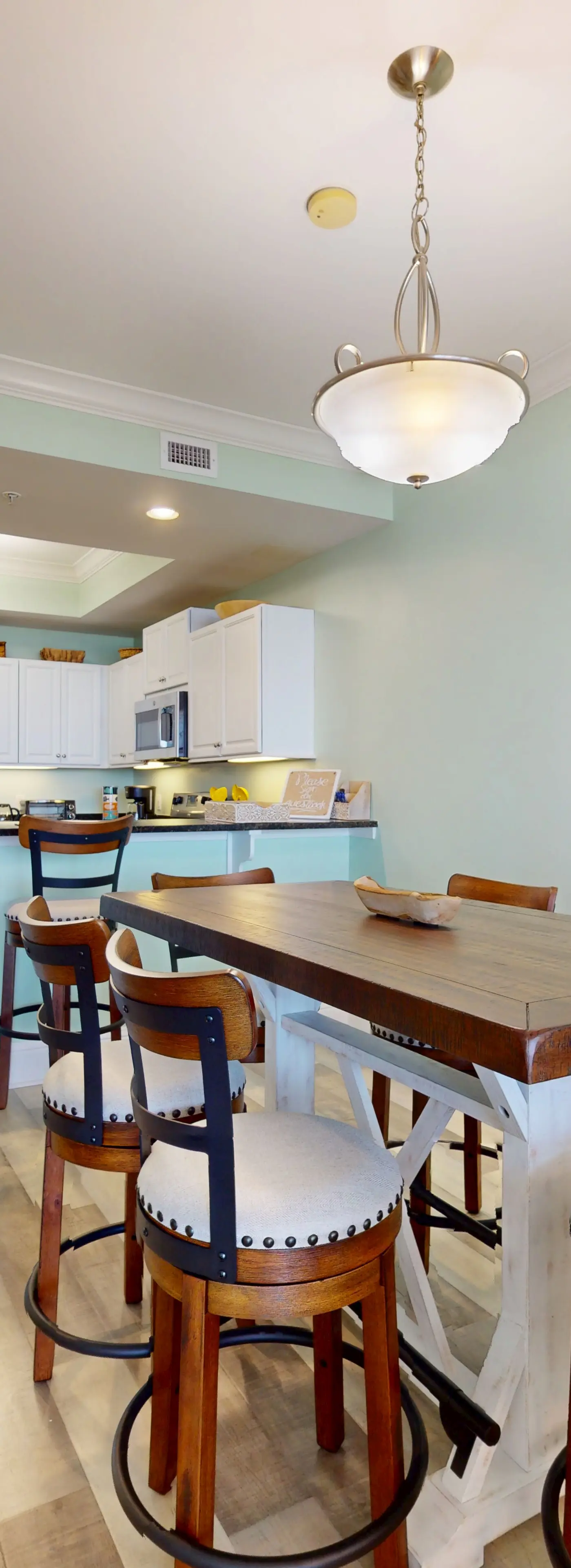 Beachfront condo with pool, private balcony, and laundry