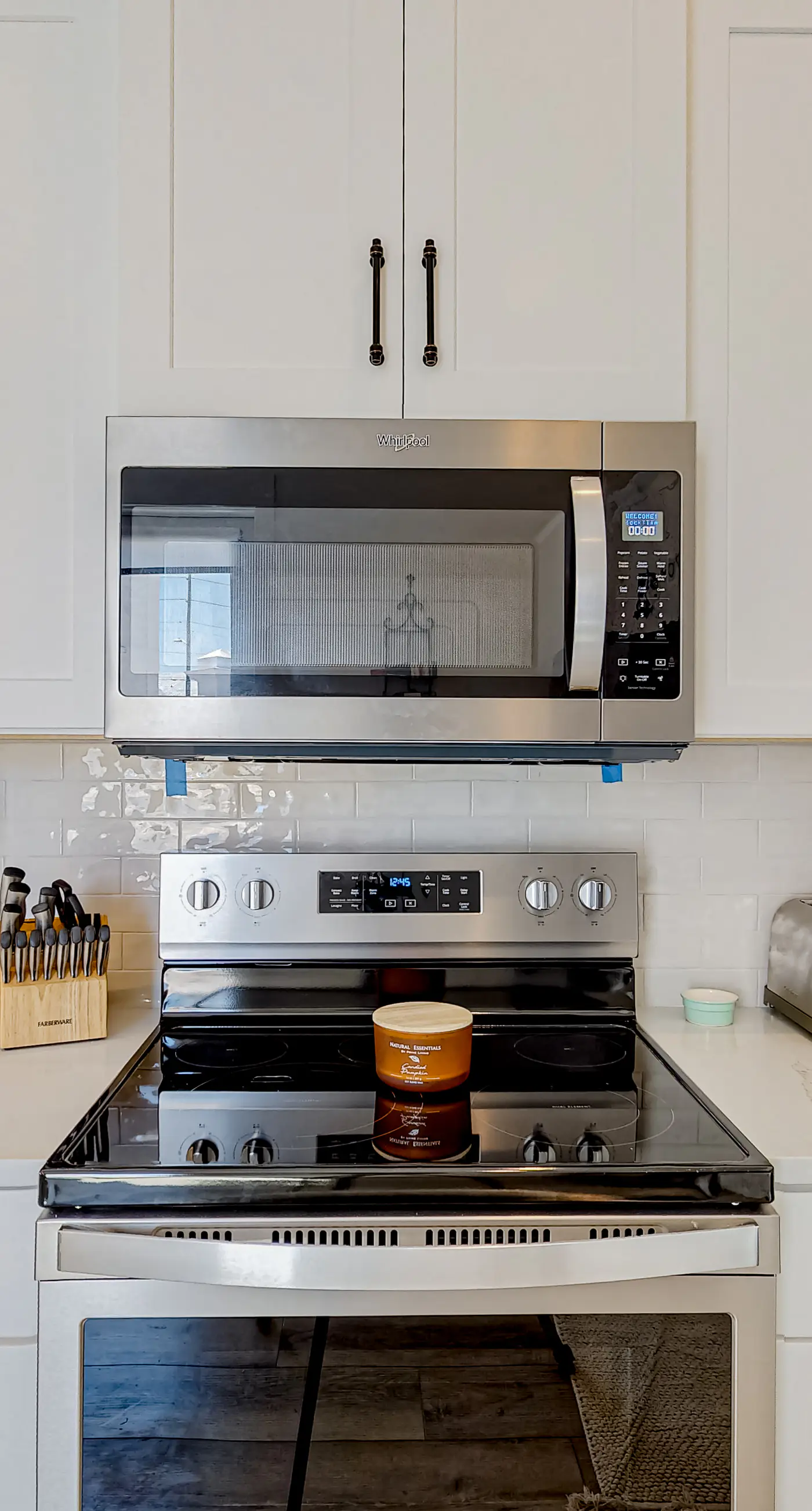 Friendly home with private pool, WiFi, private washer,dryer, and central AC