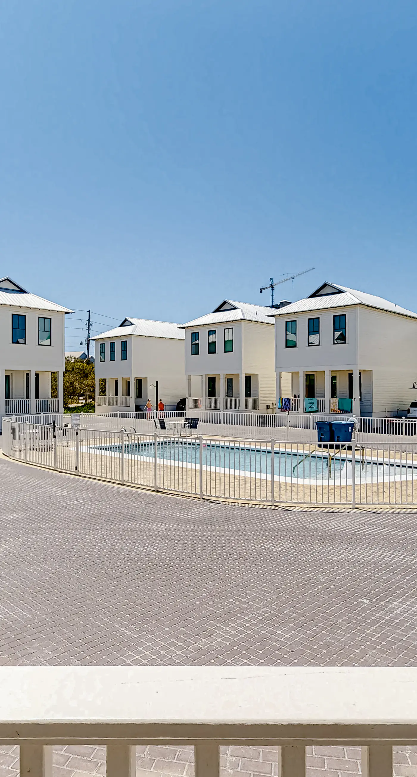 Friendly home with private pool, WiFi, private washer,dryer, and central AC