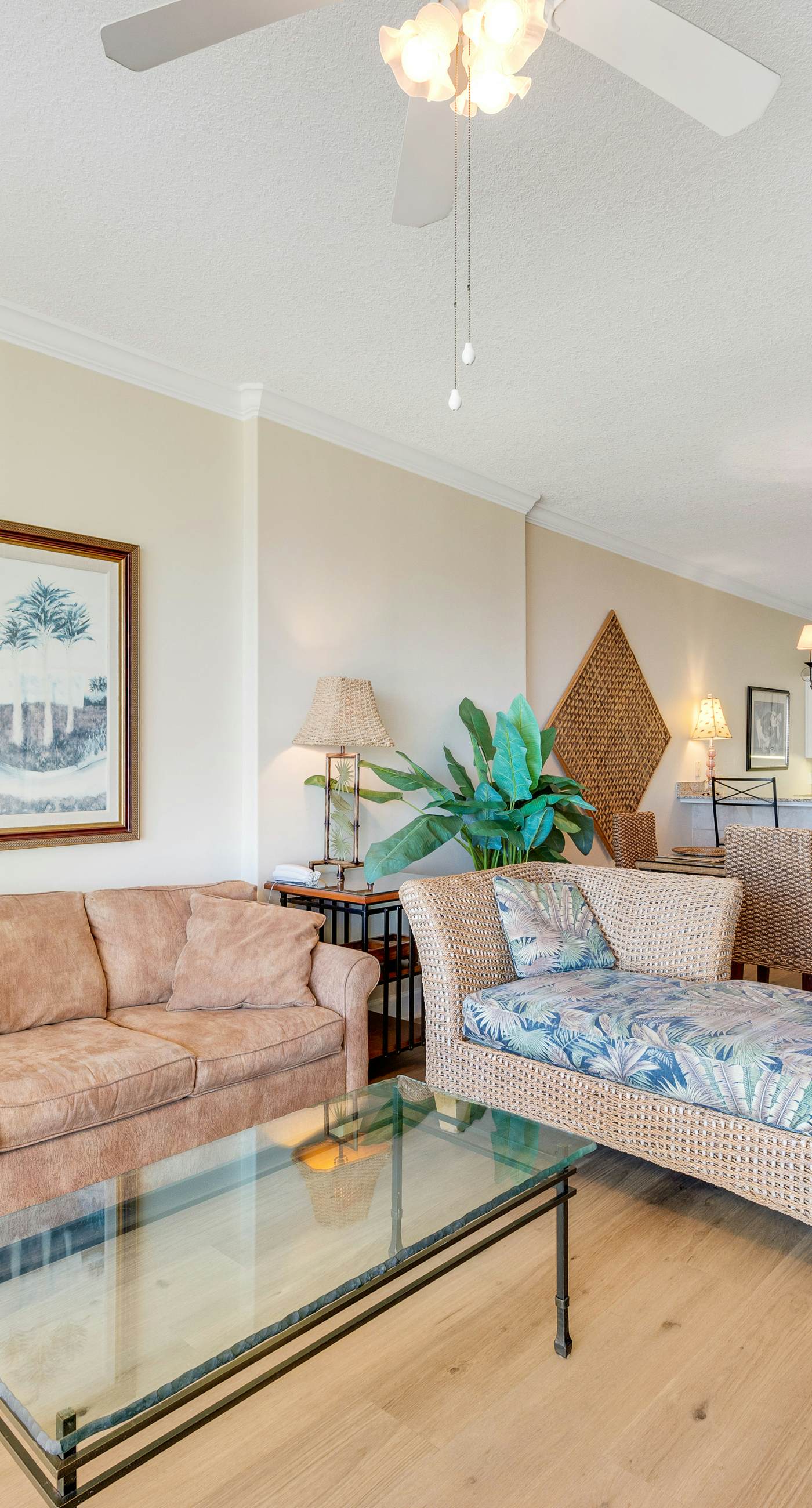 Gulf-front condo with balcony, central AC, pools, hot tubs & beach access