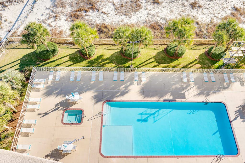 Regency Isle 802