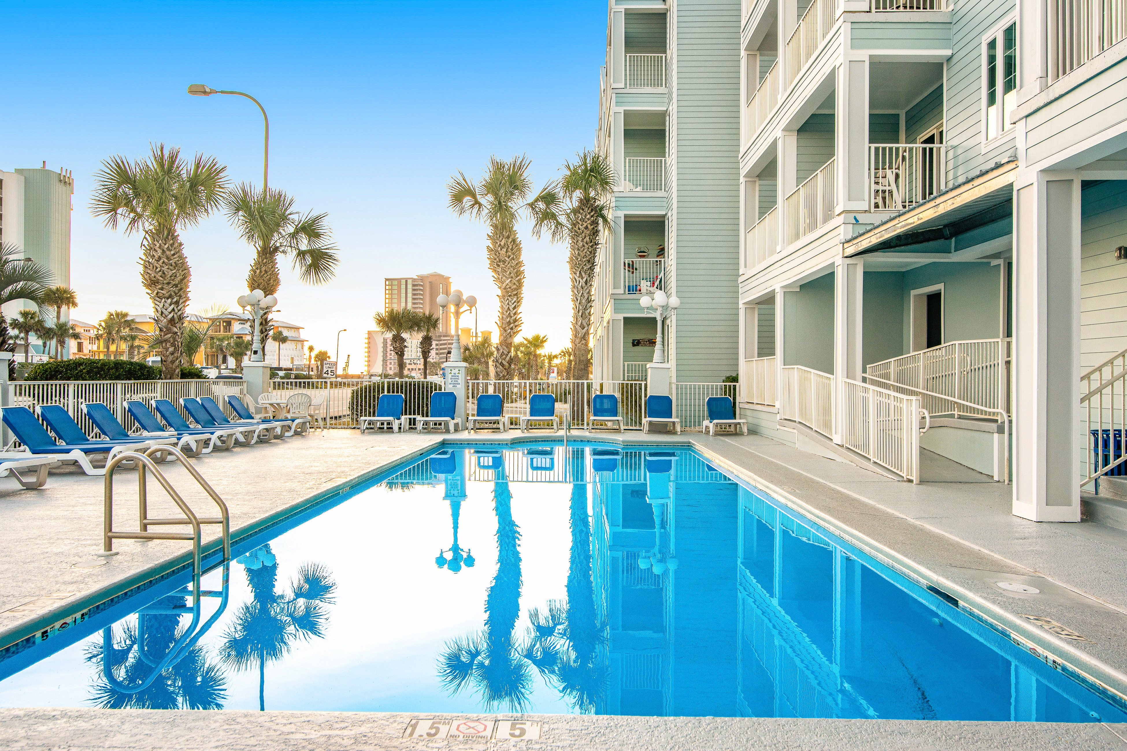 Gulf view condo with pool & fitness center - balcony, open layout, and W/D