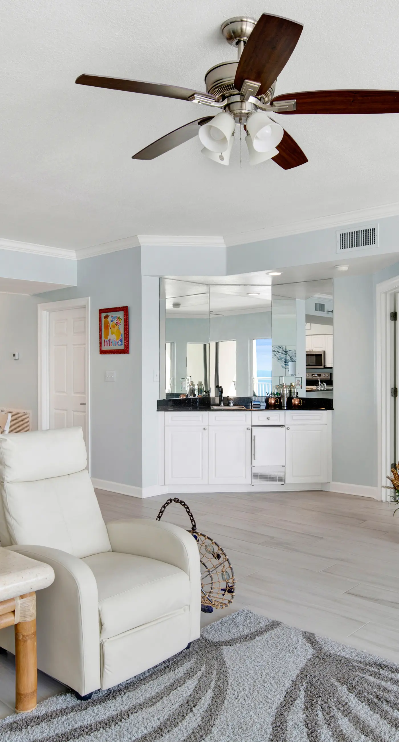 Upscale beachfront retreat w/private balcony, resort pool, sauna, & beach access