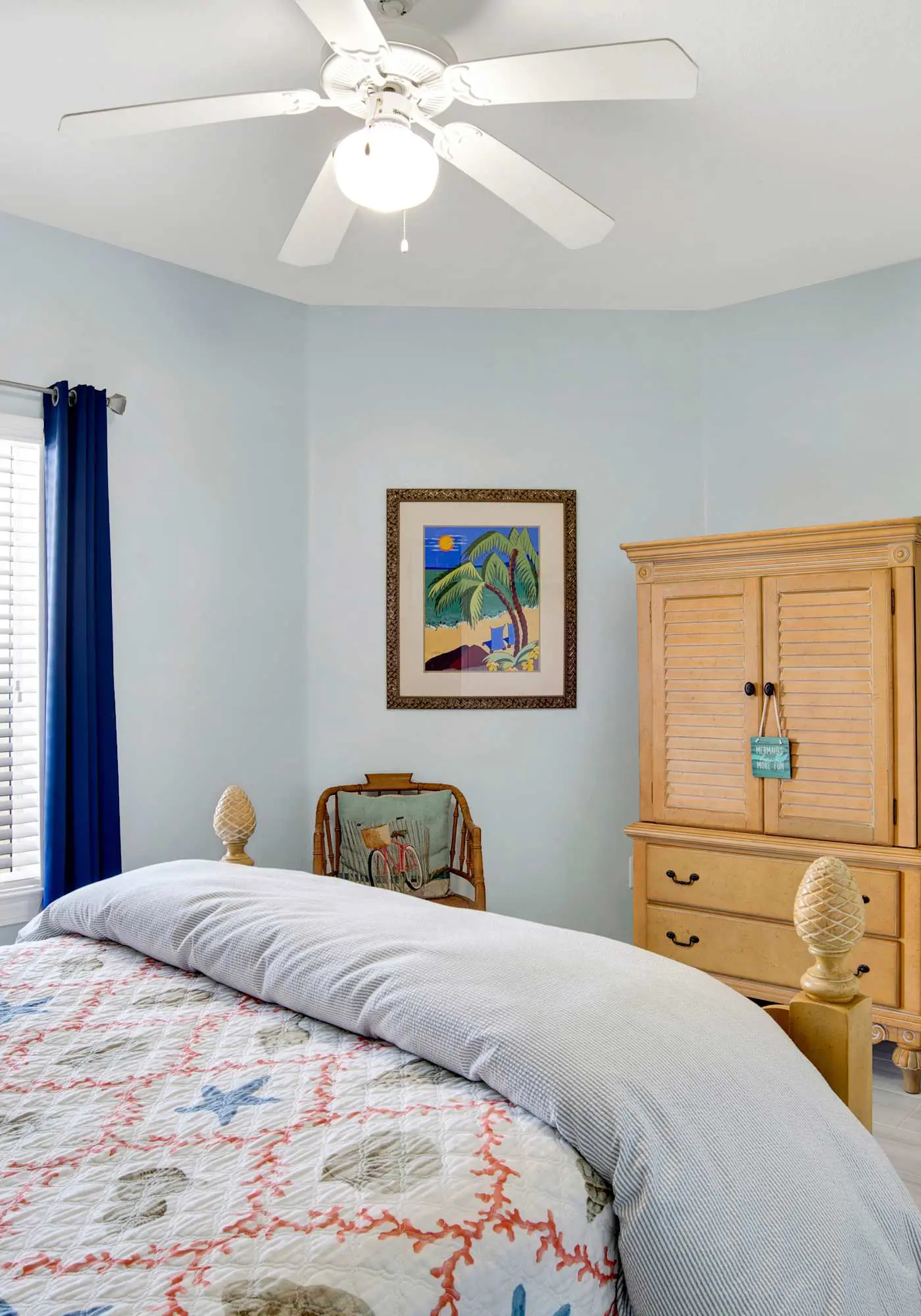 Upscale beachfront retreat w/private balcony, resort pool, sauna, & beach access