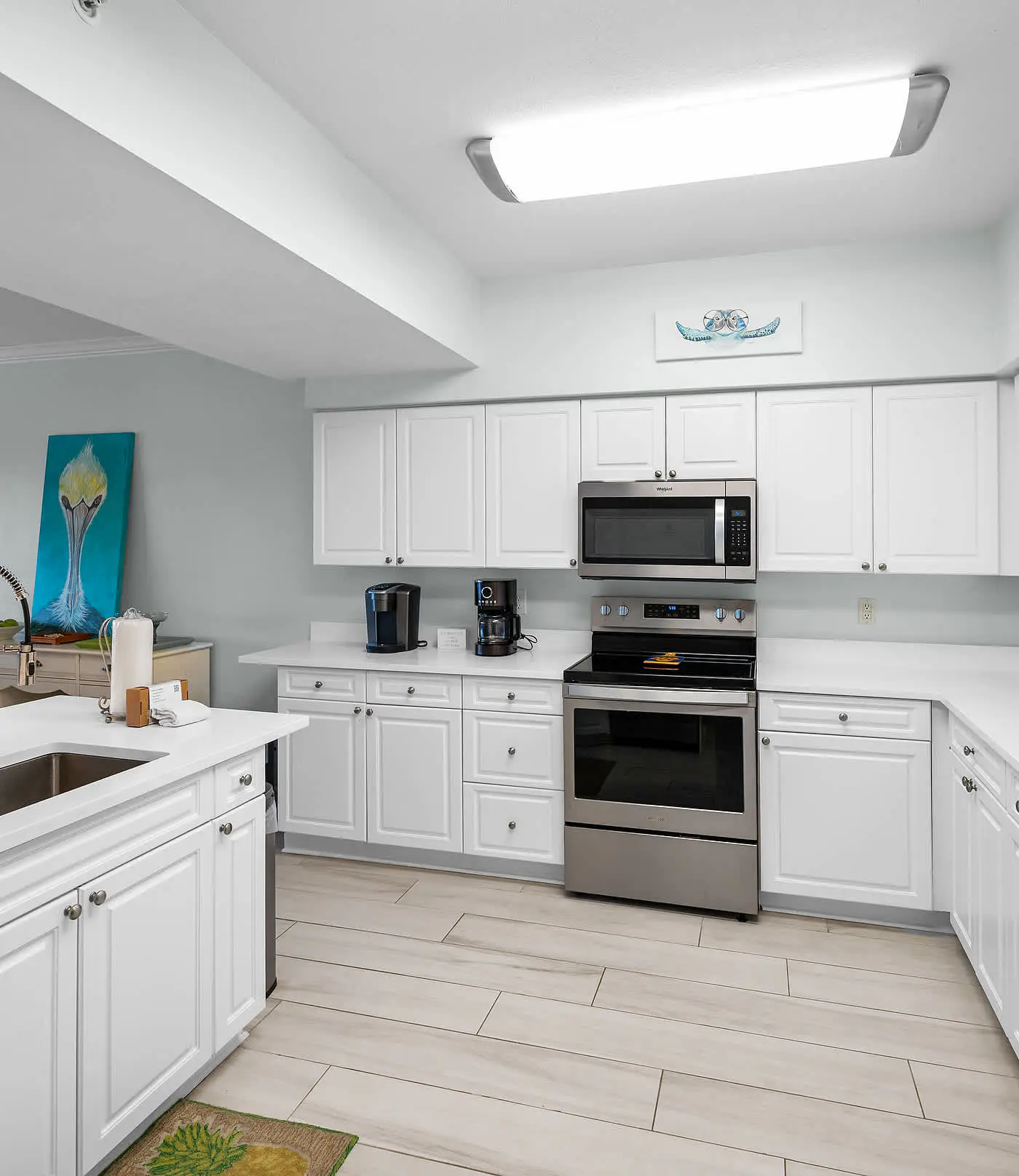 Upscale beachfront retreat w/private balcony, resort pool, sauna, & beach access
