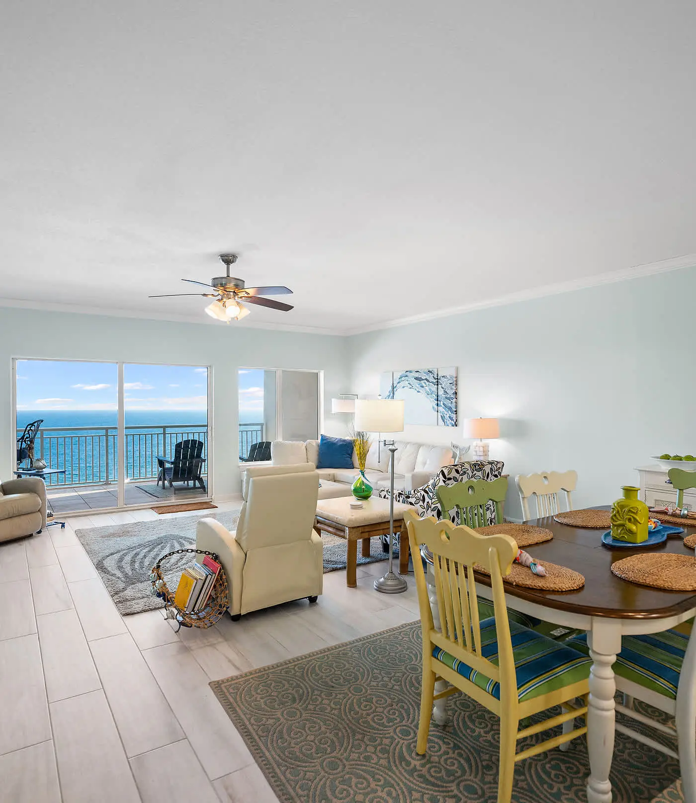 Upscale beachfront retreat w/private balcony, resort pool, sauna, & beach access