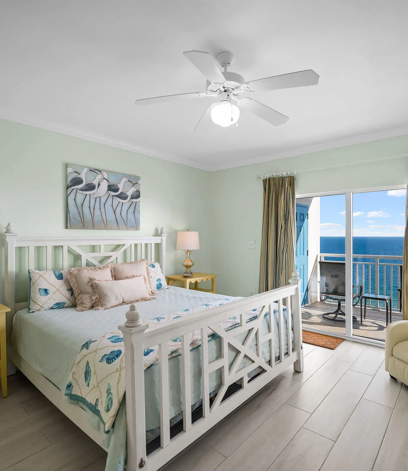Upscale beachfront retreat w/private balcony, resort pool, sauna, & beach access
