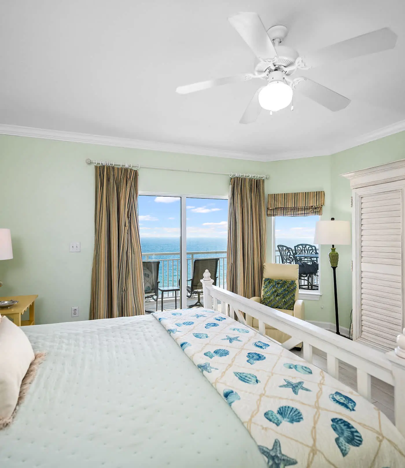 Upscale beachfront retreat w/private balcony, resort pool, sauna, & beach access