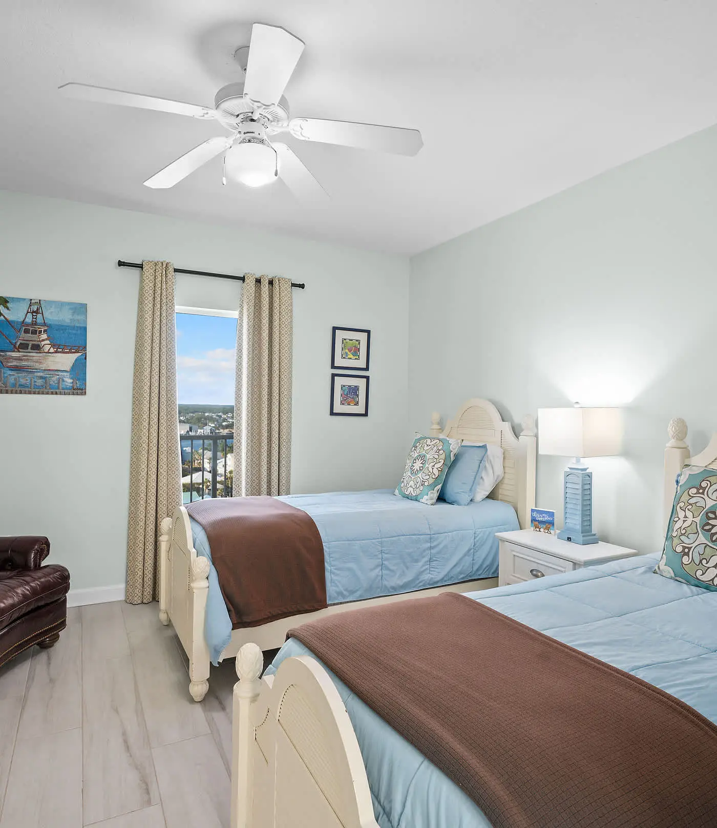 Upscale beachfront retreat w/private balcony, resort pool, sauna, & beach access