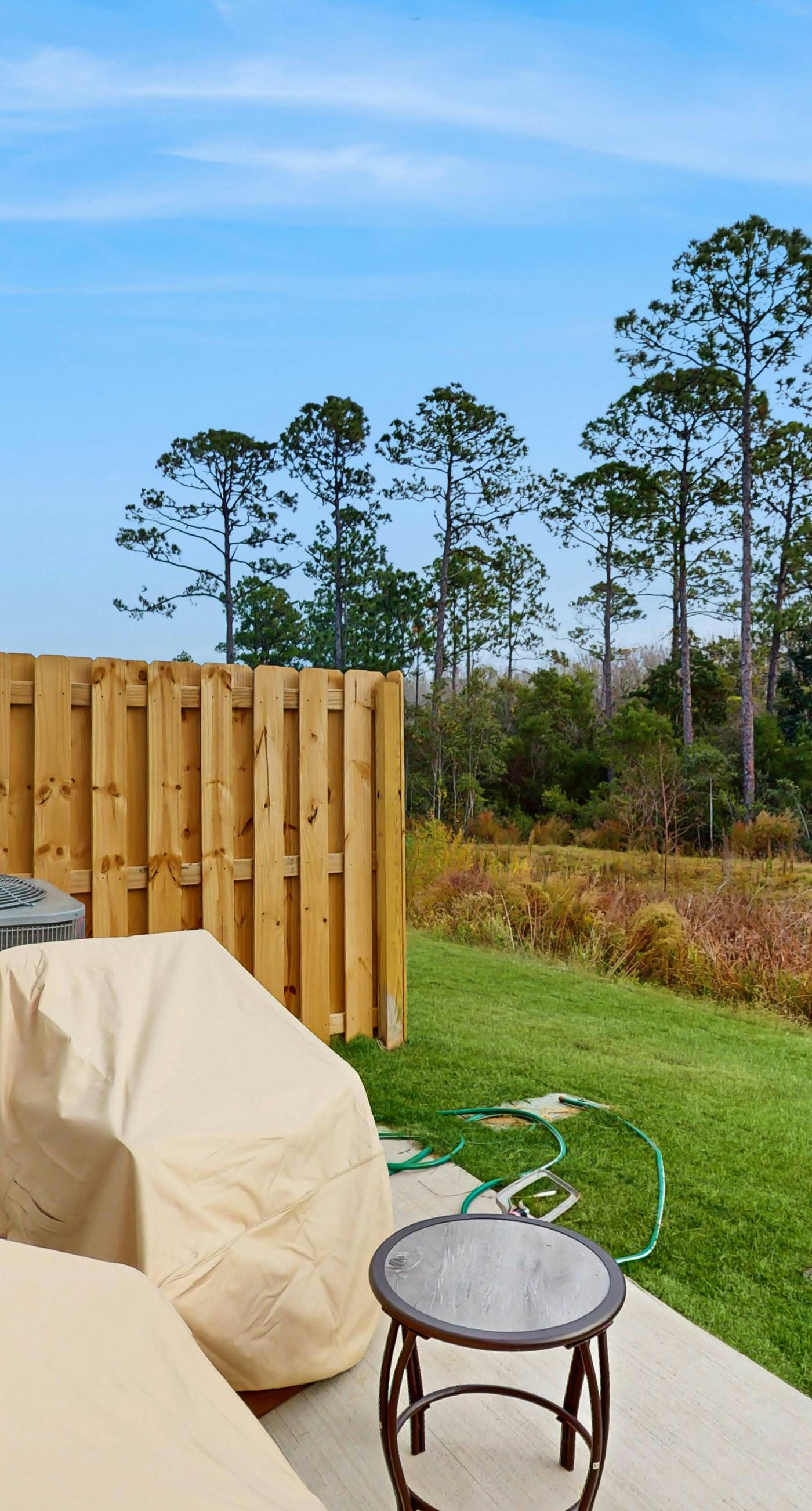 Dog friendly home near the Wharf with internet and free parking