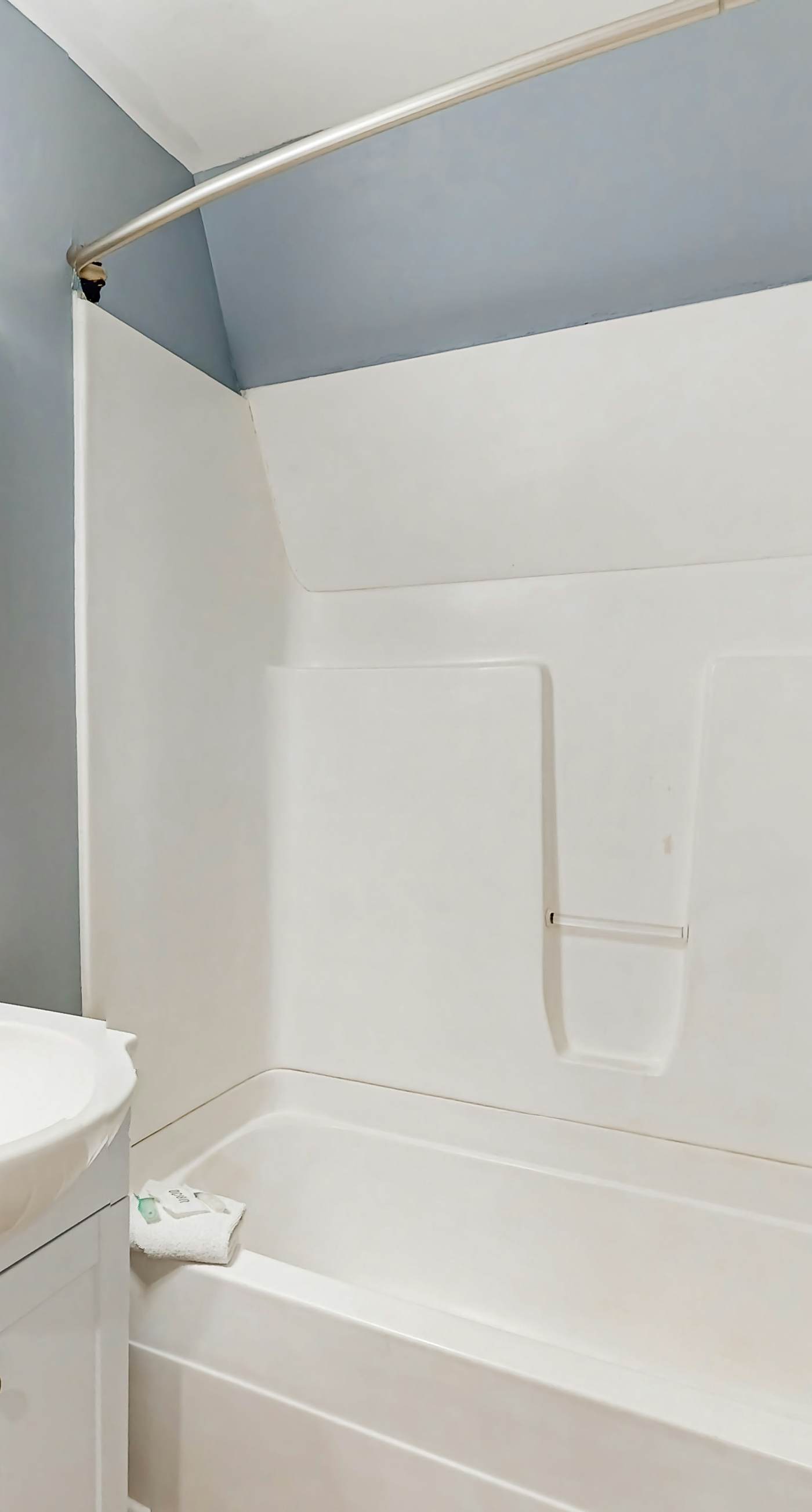 Unique beachside A-frame with porches, fantastic views & ocean access