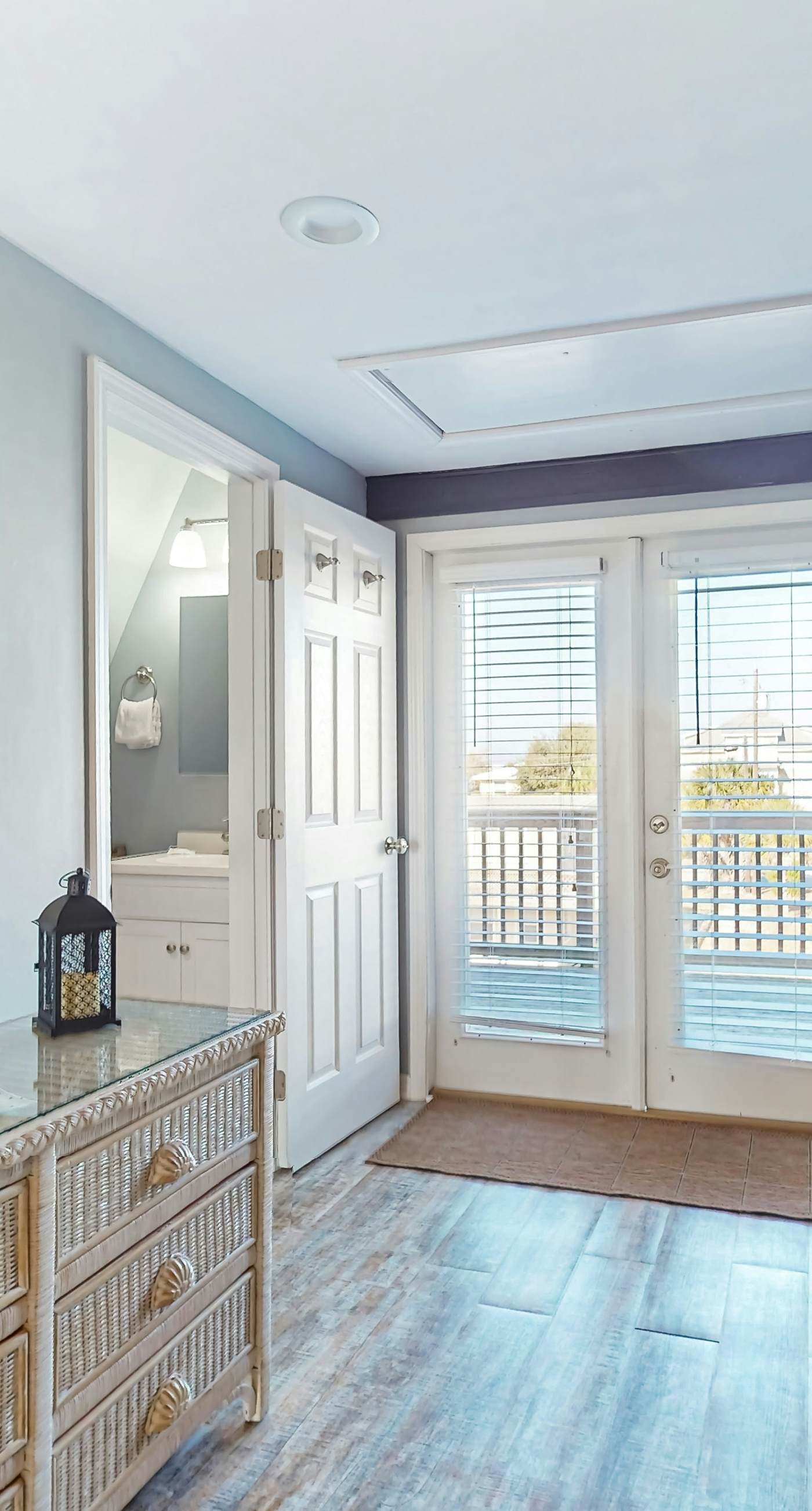 Unique beachside A-frame with porches, fantastic views & ocean access