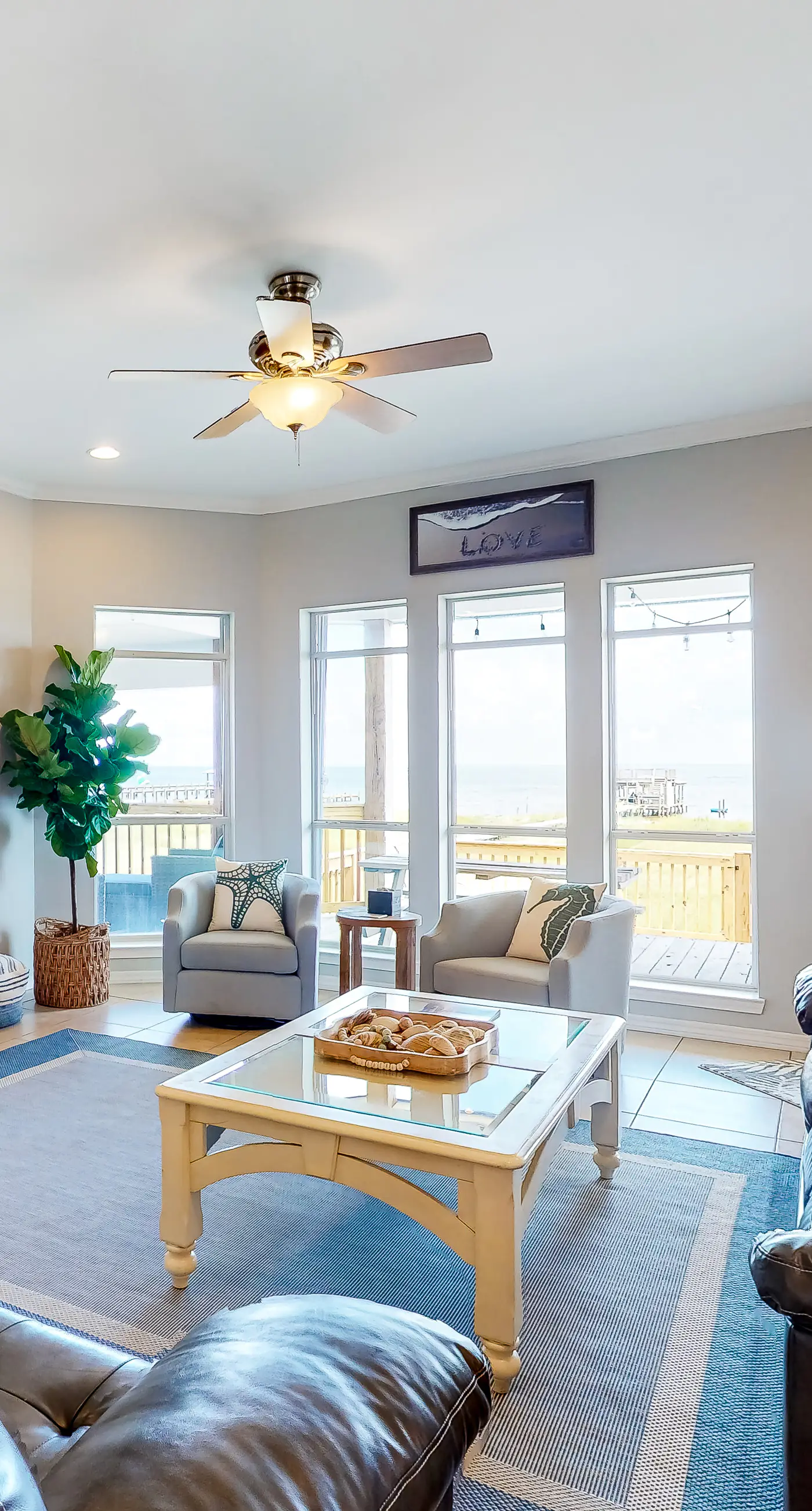 Bayfront home with beach access & breathtaking water views - dog-friendly