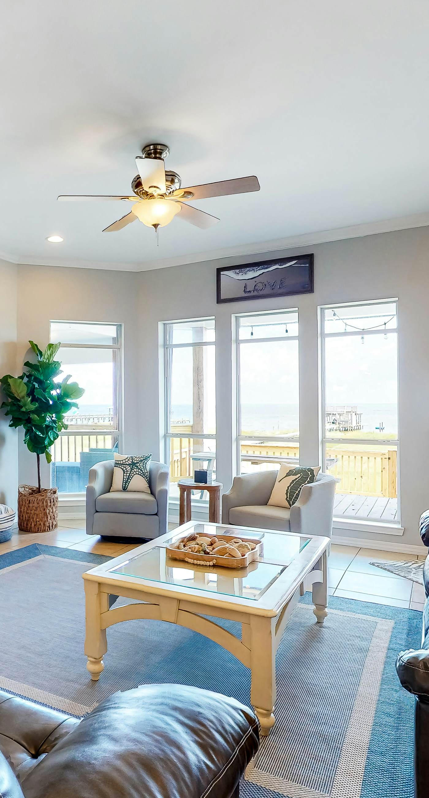 Bayfront home with beach access & breathtaking water views - dog-friendly