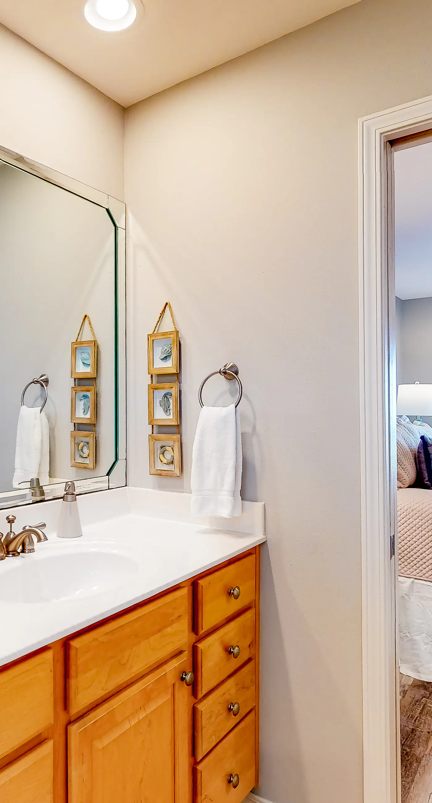 Bayfront home with beach access & breathtaking water views - dog-friendly