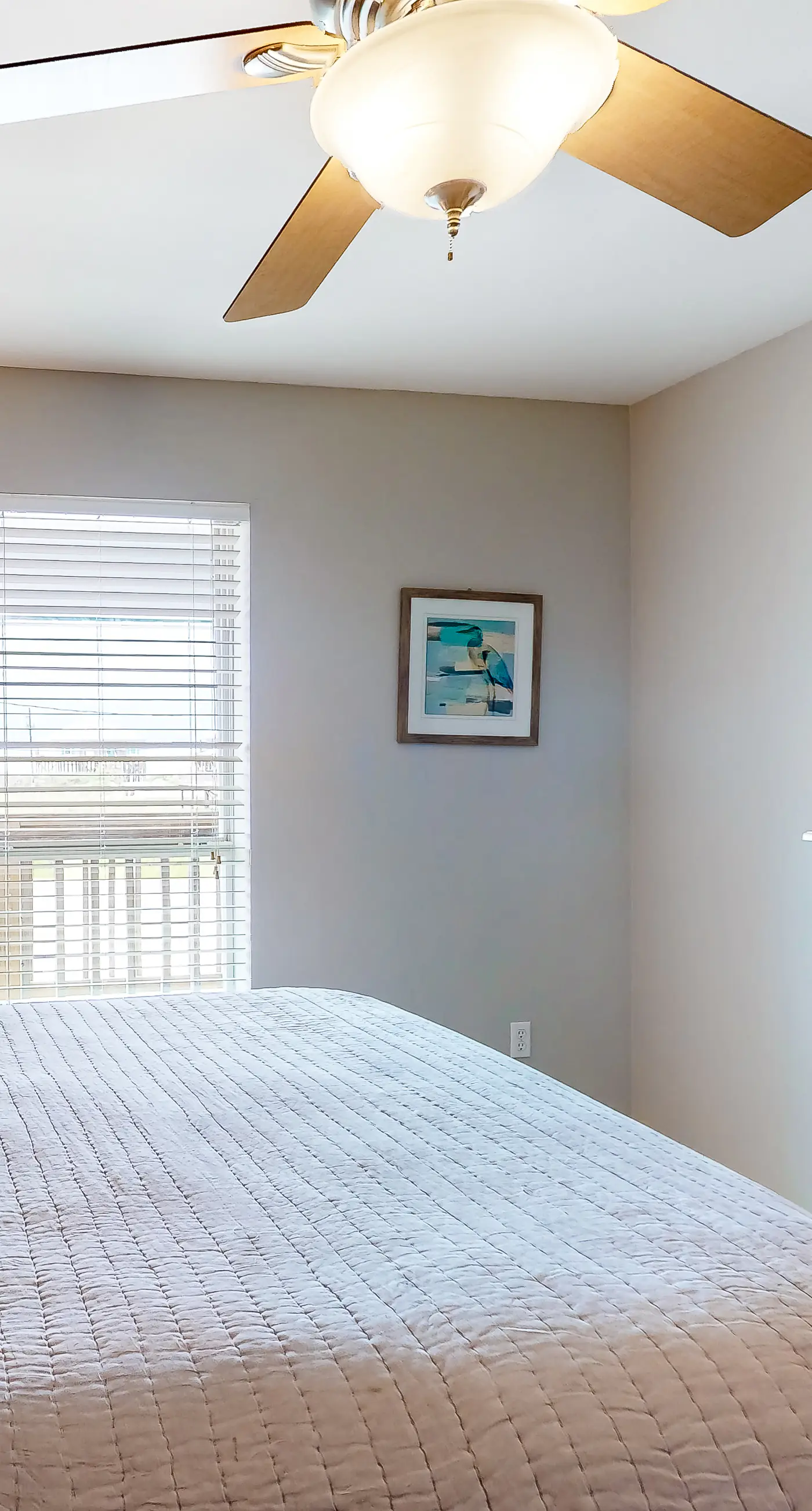 Bayfront home with beach access & breathtaking water views - dog-friendly
