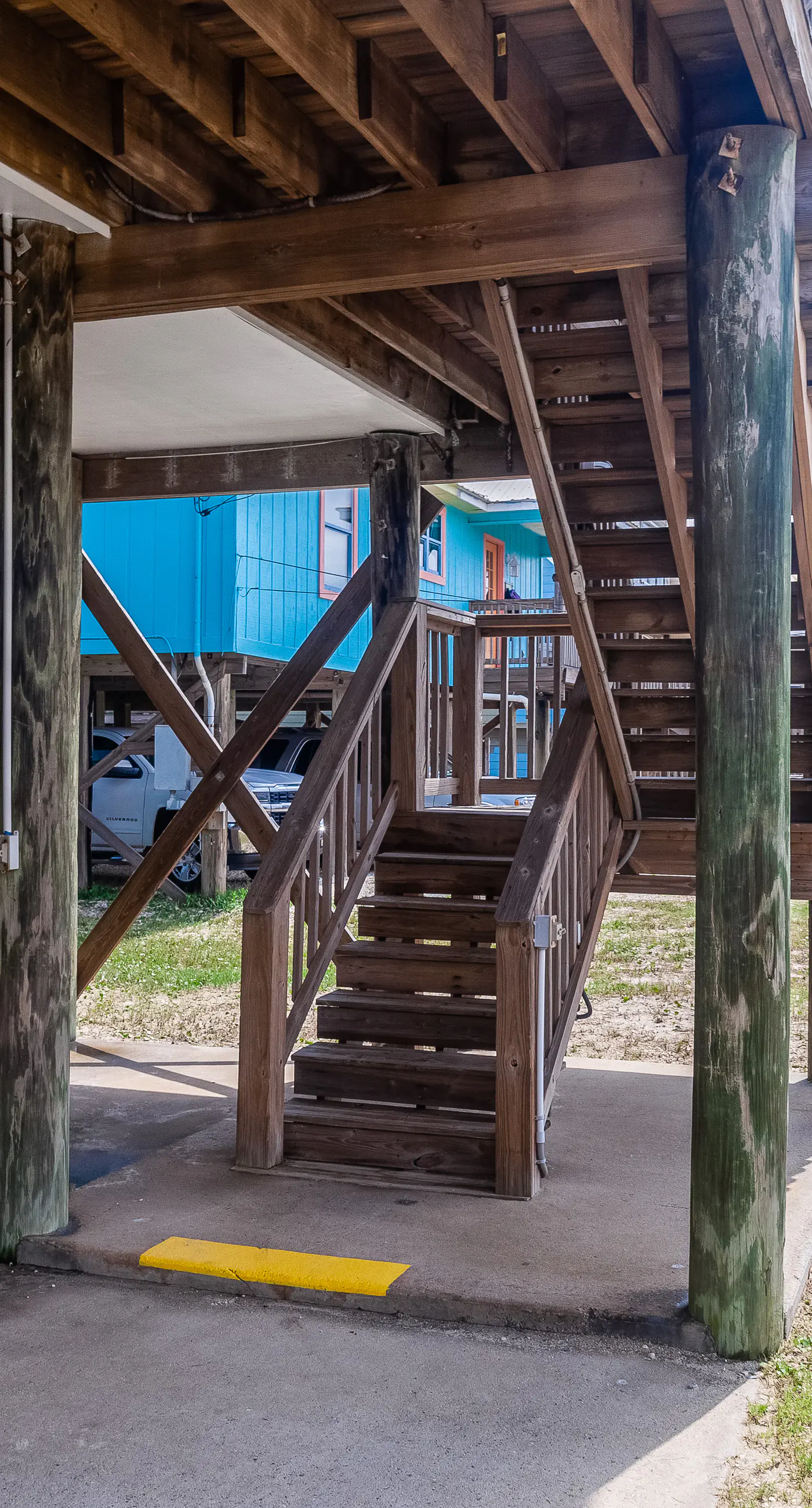 Bayfront home with beach access & breathtaking water views - dog-friendly