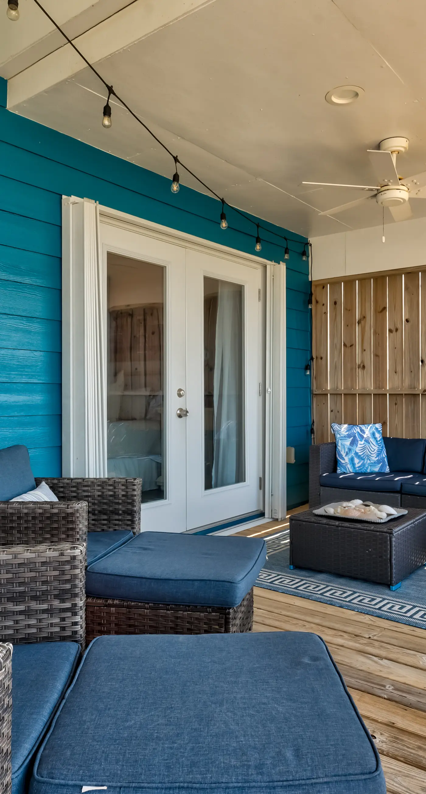 Bayfront home with beach access & breathtaking water views - dog-friendly