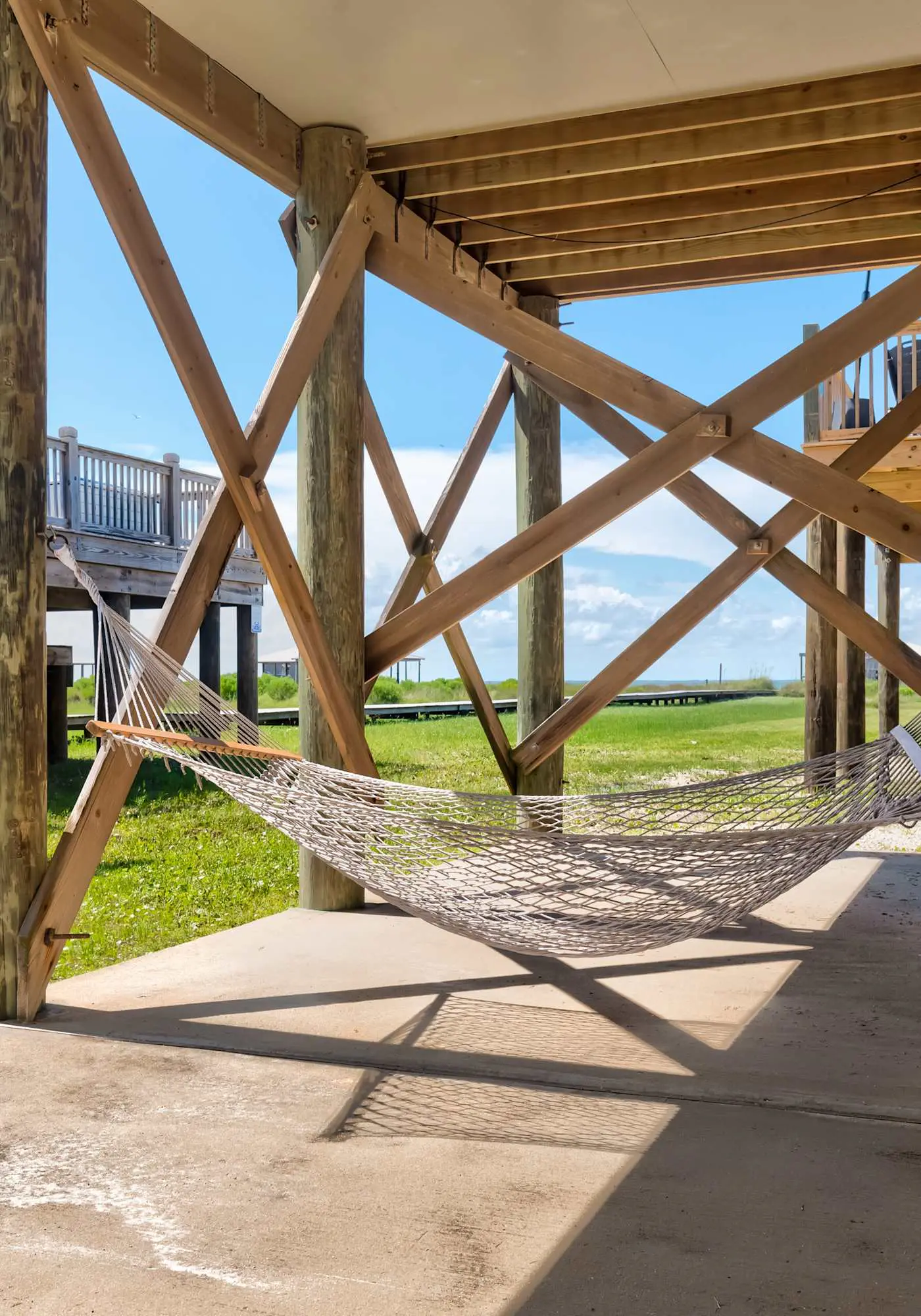 Bayfront home with beach access & breathtaking water views - dog-friendly