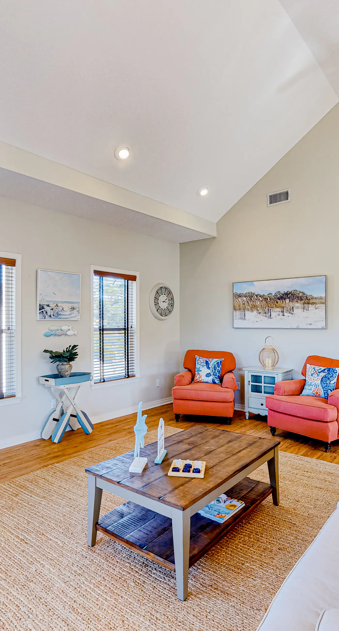 Easy beach access, dog-friendly island home with private hot tub & shared pool