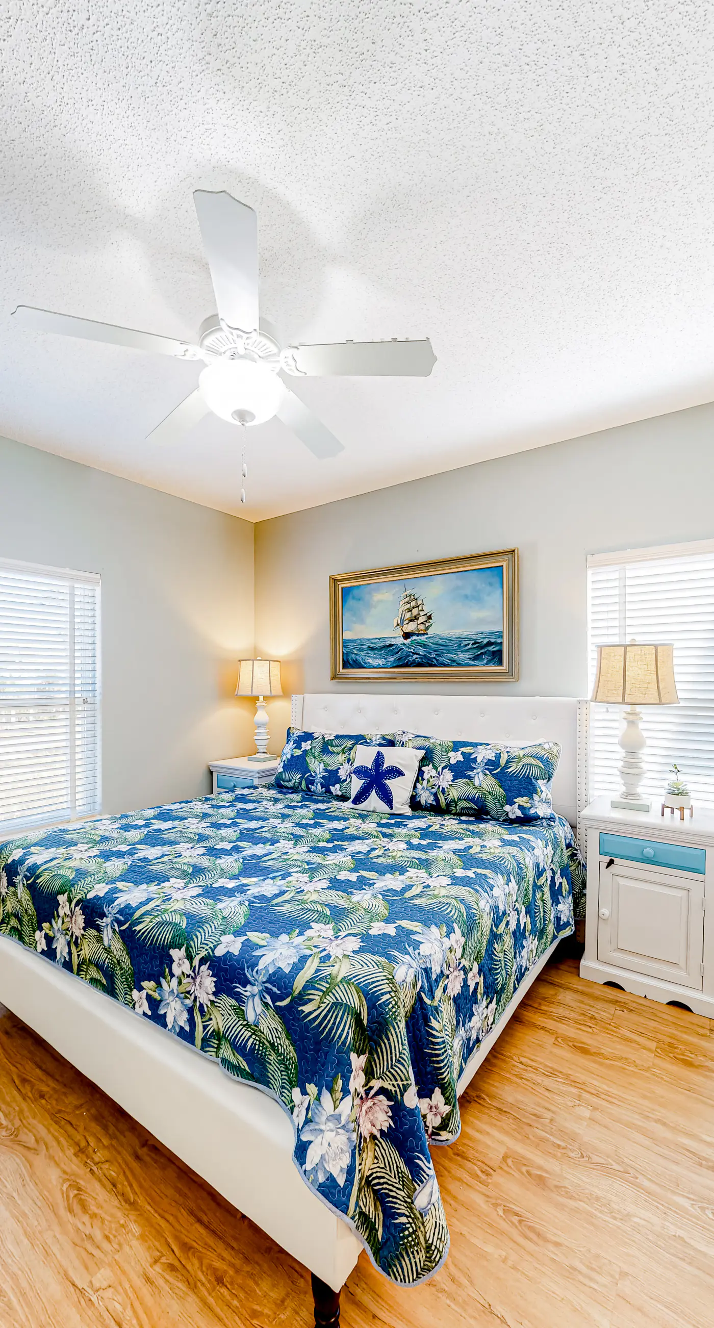 Easy beach access, dog-friendly island home with private hot tub & shared pool