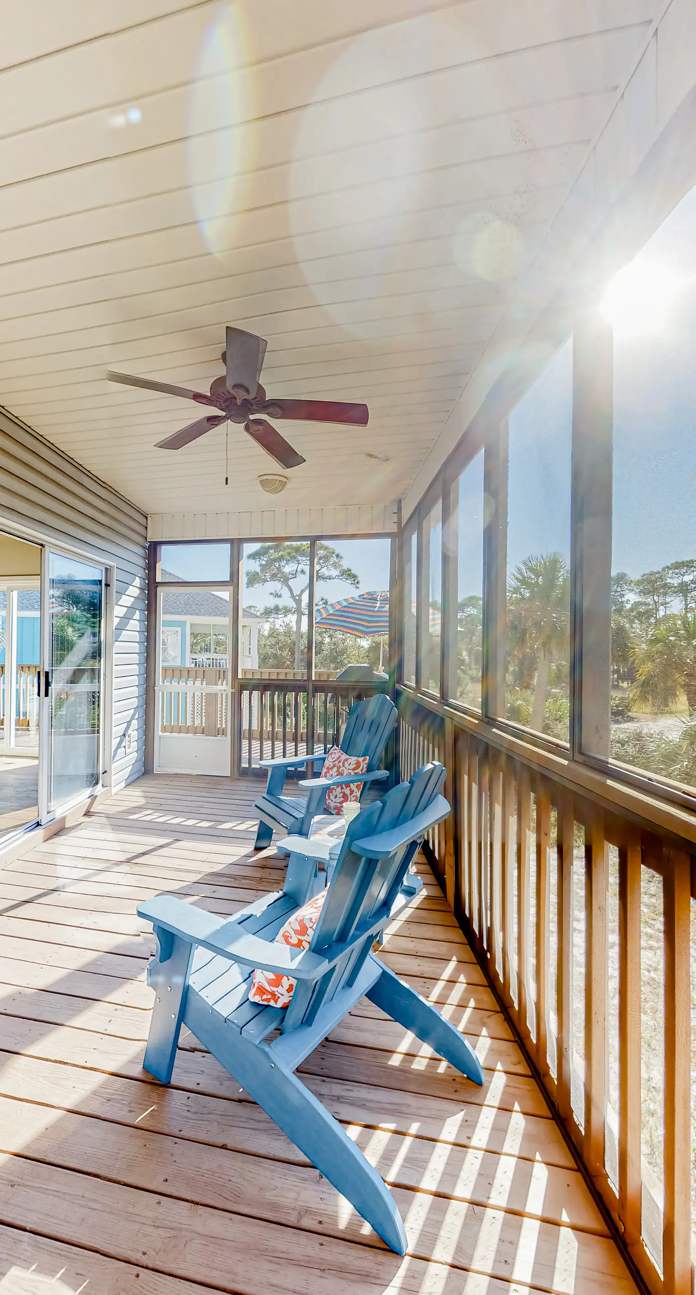 Easy beach access, dog-friendly island home with private hot tub & shared pool