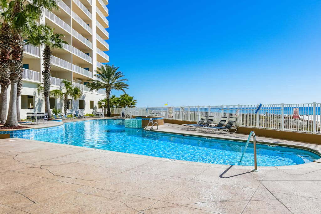 Beachfront condo with Gulf views, indoor & outdoor pools, gym & sauna