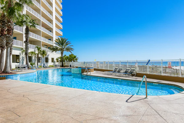 Beachfront condo with Gulf views, indoor & outdoor pools, gym & sauna