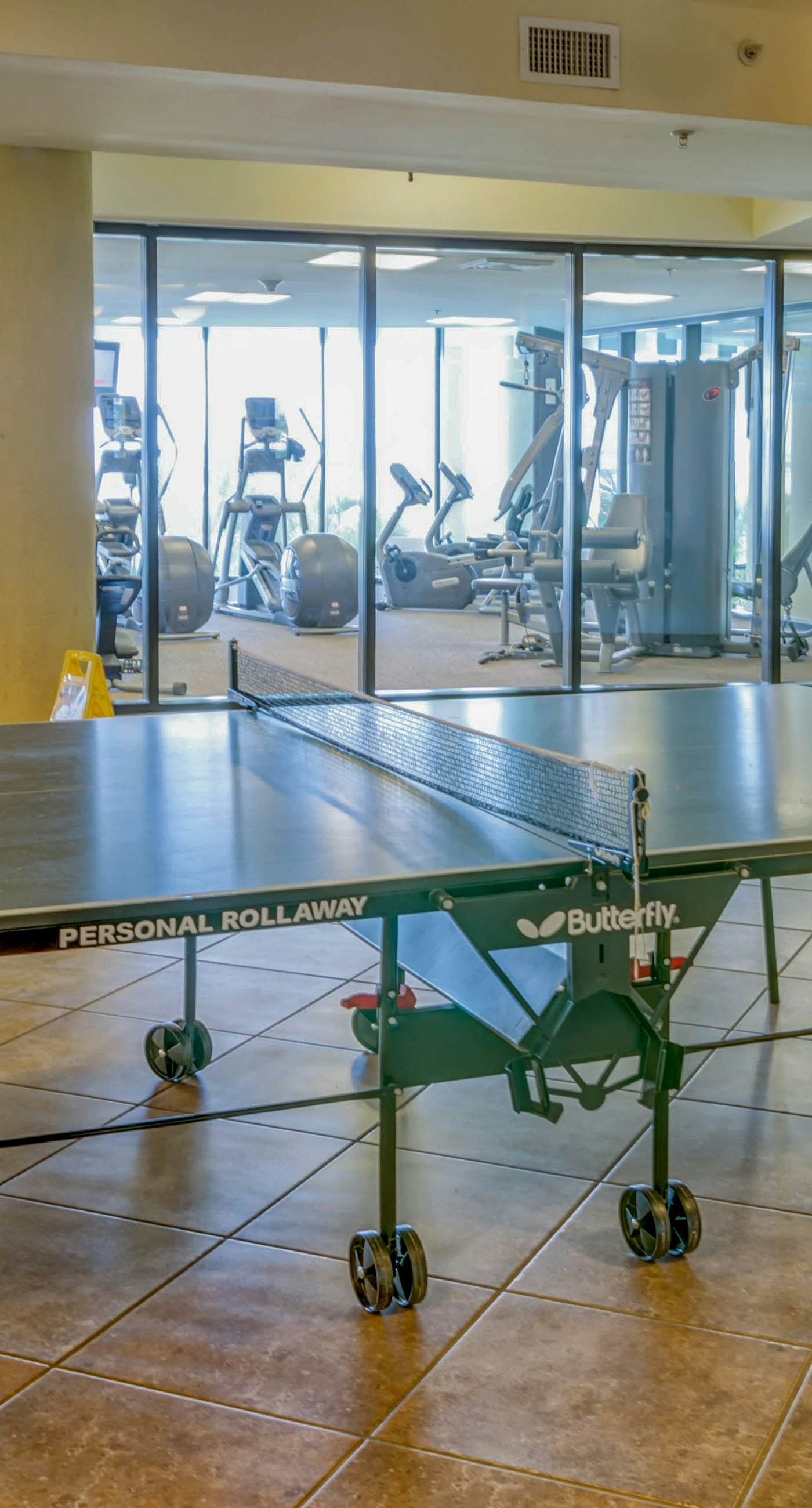 Bright & beachy waterfront condo with pools, tennis, gym, spacious balcony & W/D