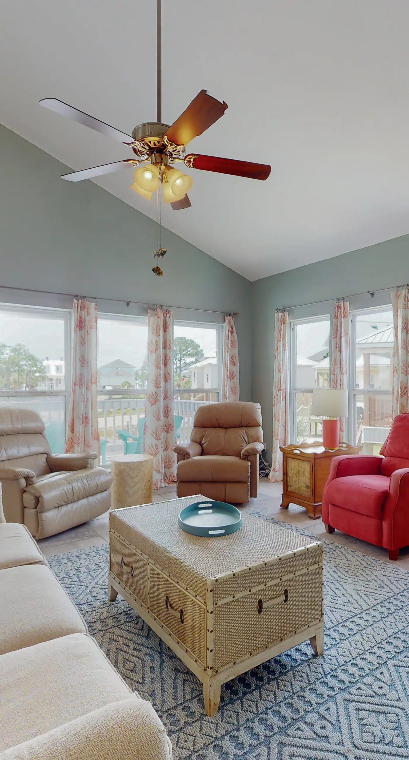 Spacious Island Gem Near the Beach & Town With Large Deck & Full Kitchen - Dogs OK