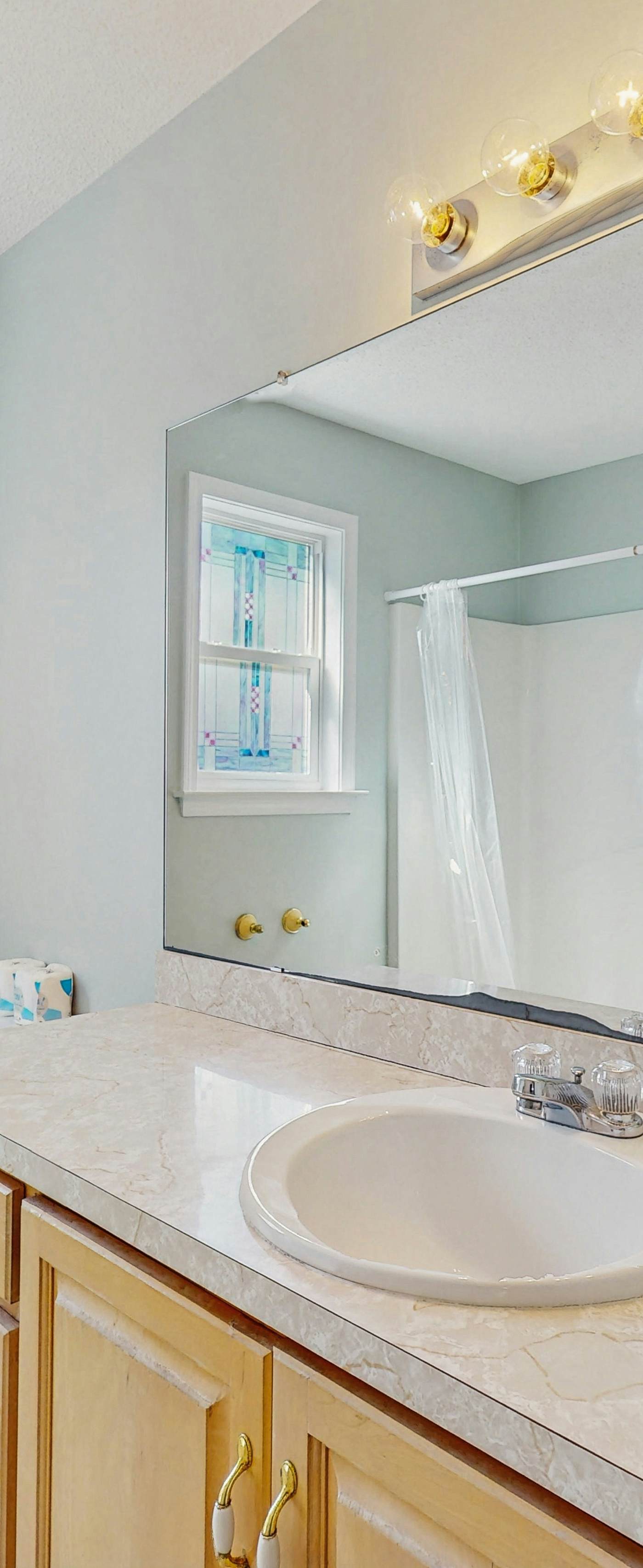 Dog-Friendly Oceanside Home with Free WiFi, Central AC, Private W&D, Balcony