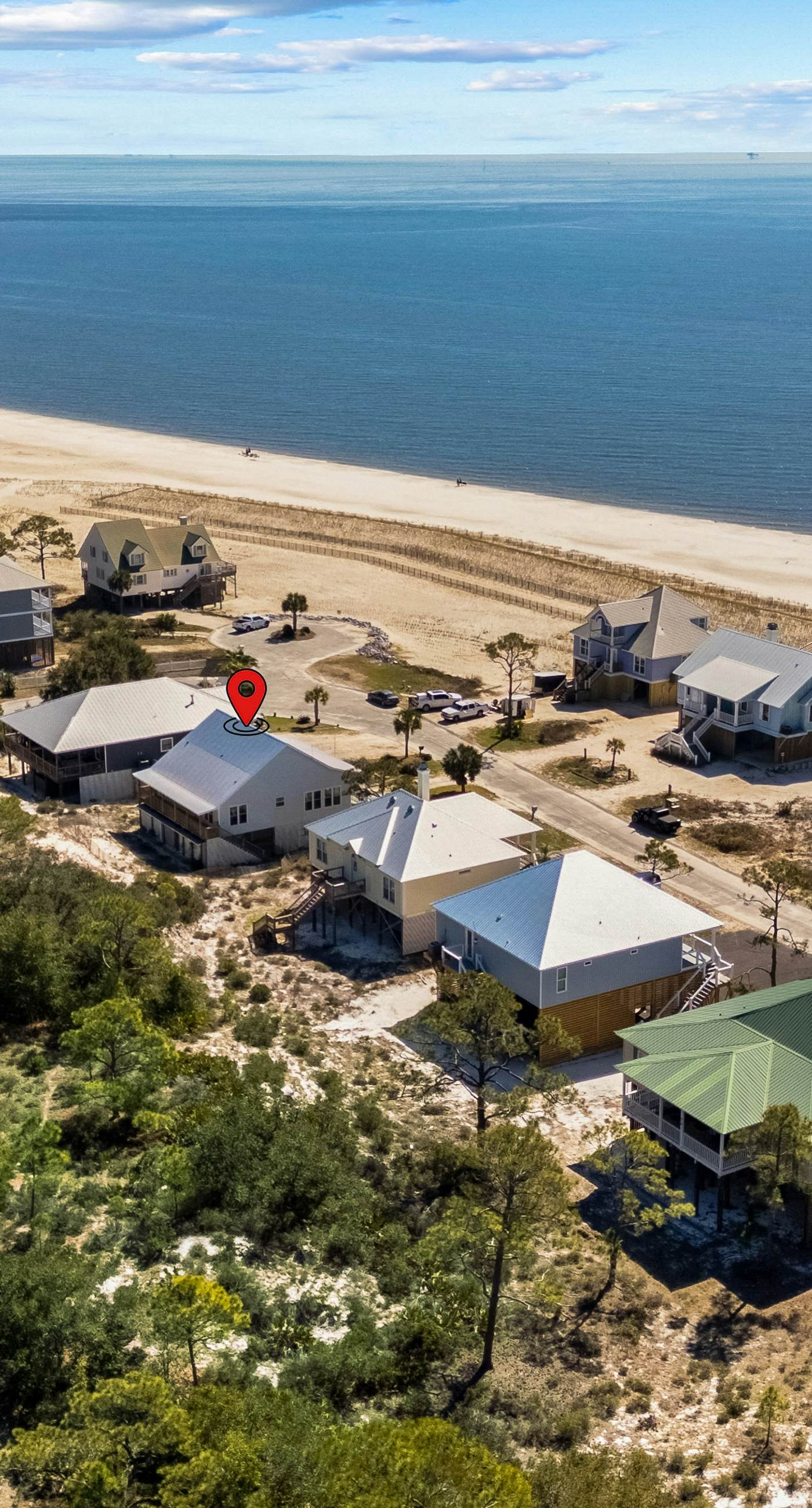 Dog-Friendly Oceanside Home with Free WiFi, Central AC, Private W&D, Balcony