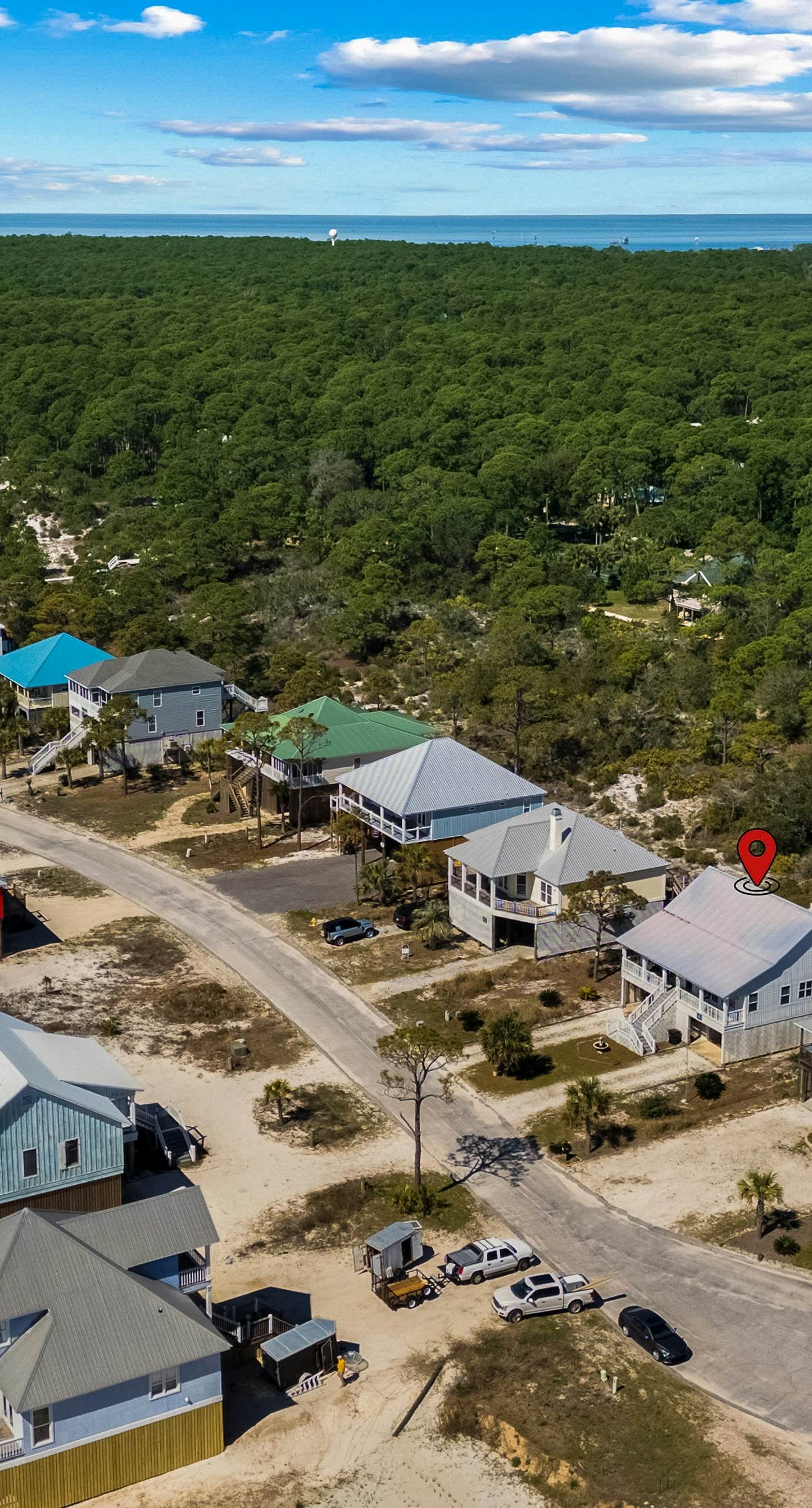 Dog-Friendly Oceanside Home with Free WiFi, Central AC, Private W&D, Balcony