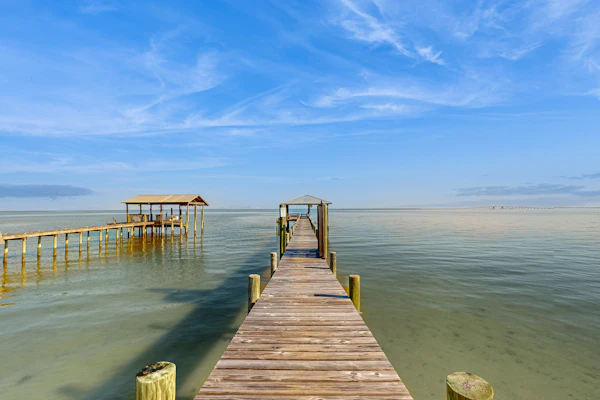 Island Gem on the Water With Private Dock, Large Deck, Gas Grill & WiFi - Dogs OK