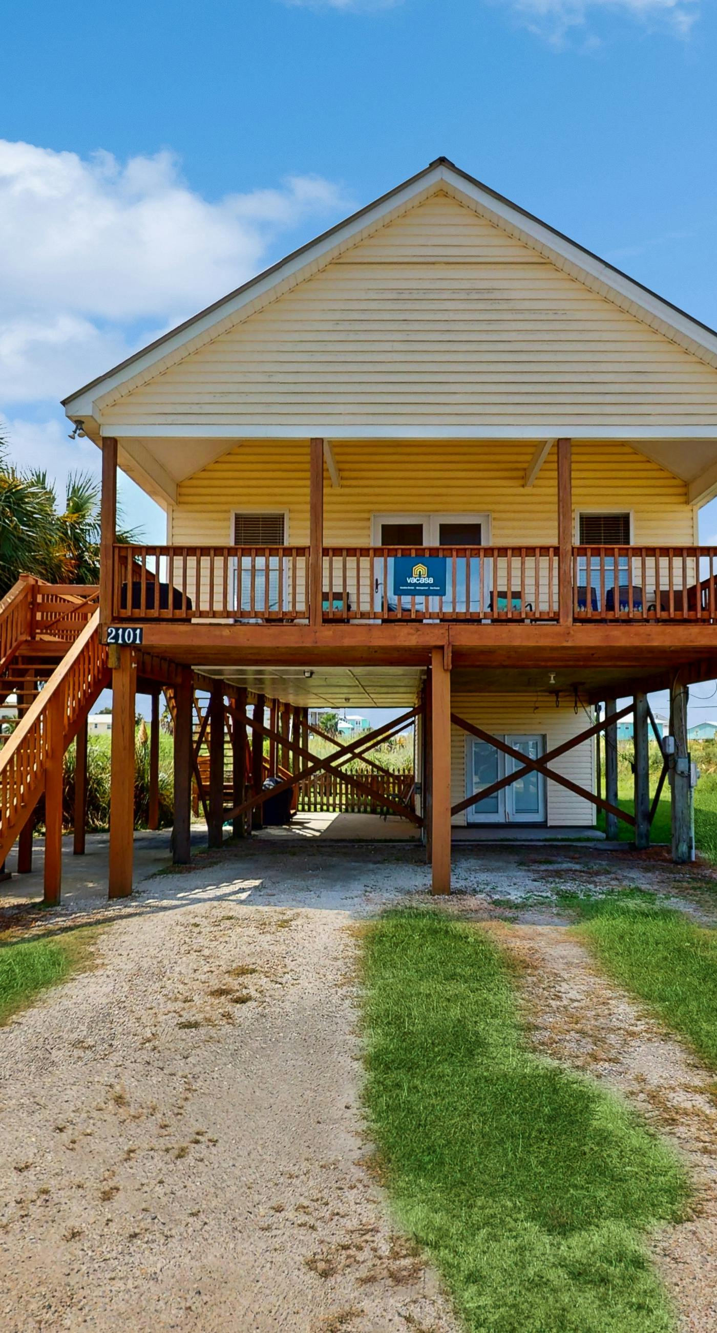 Dog-friendly house w/canal views, balcony, private washer/dryer - close to beach