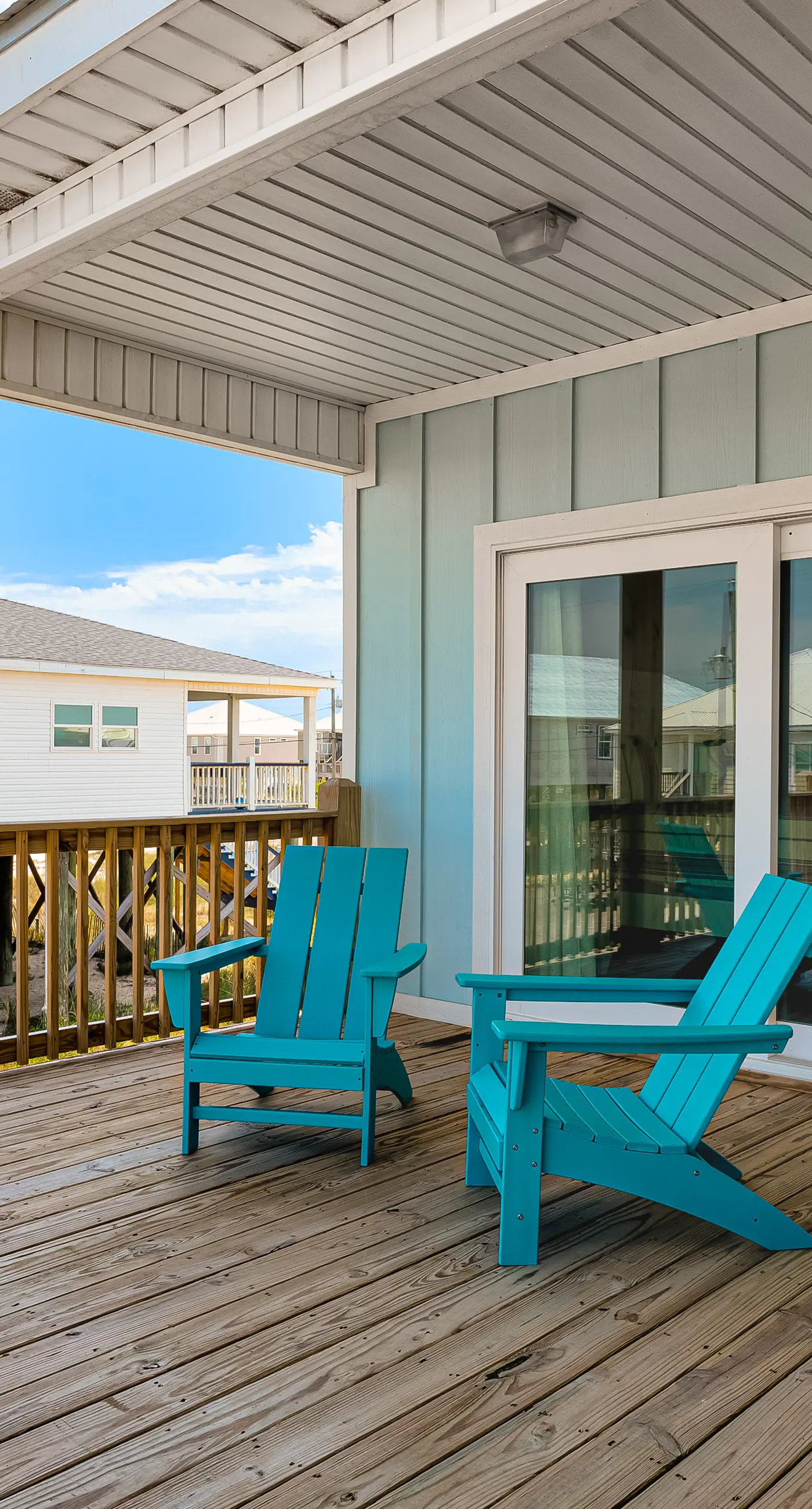 Beach house with Gulf views, deck, hot tub, new pool, grill, & WiFi