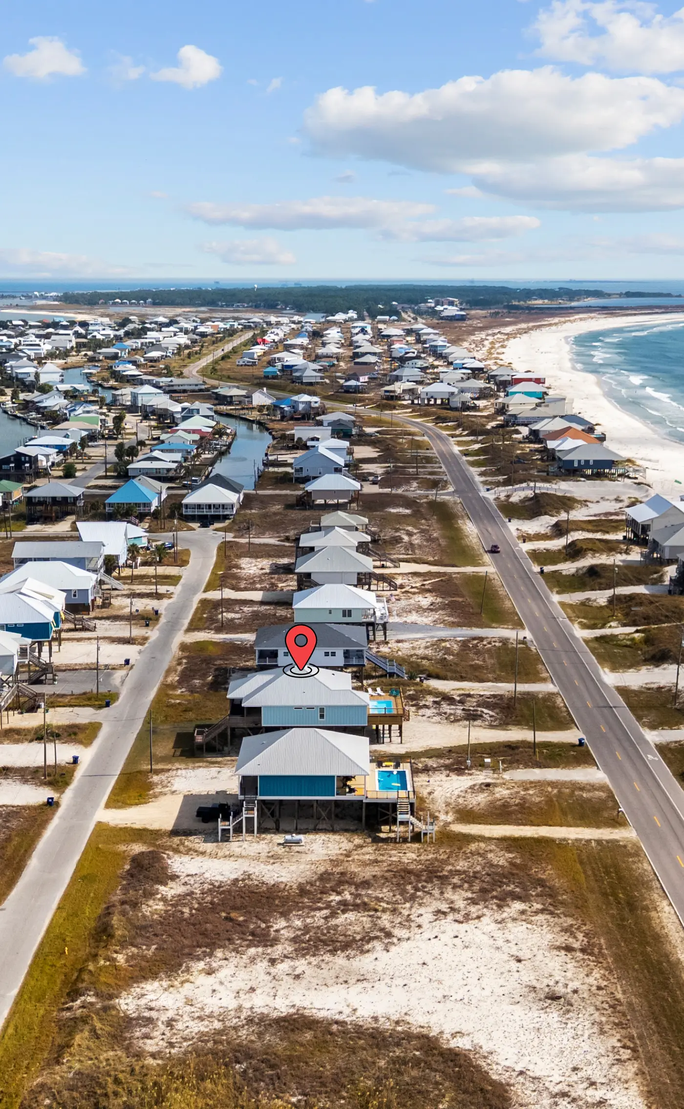 Beach house with Gulf views, deck, hot tub, new pool, grill, & WiFi