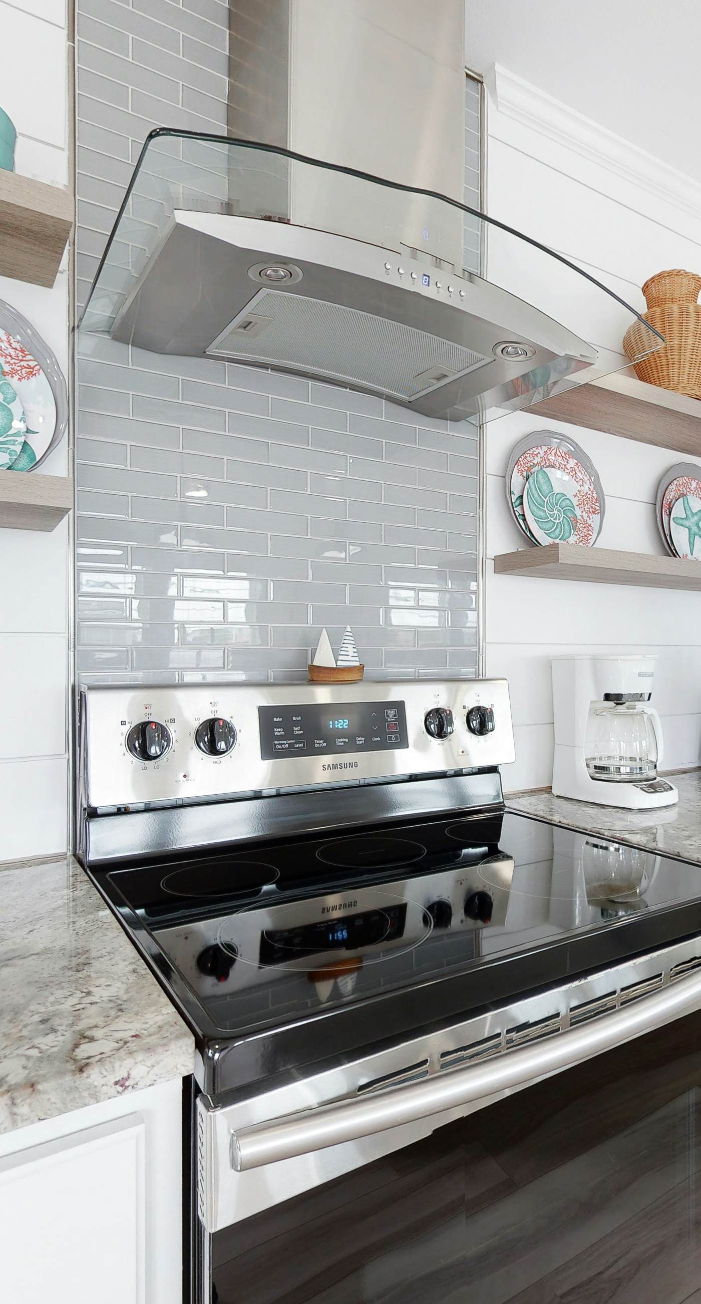 Bay view home with WiFi, central ac, & decks - snowbirds, dogs welcome