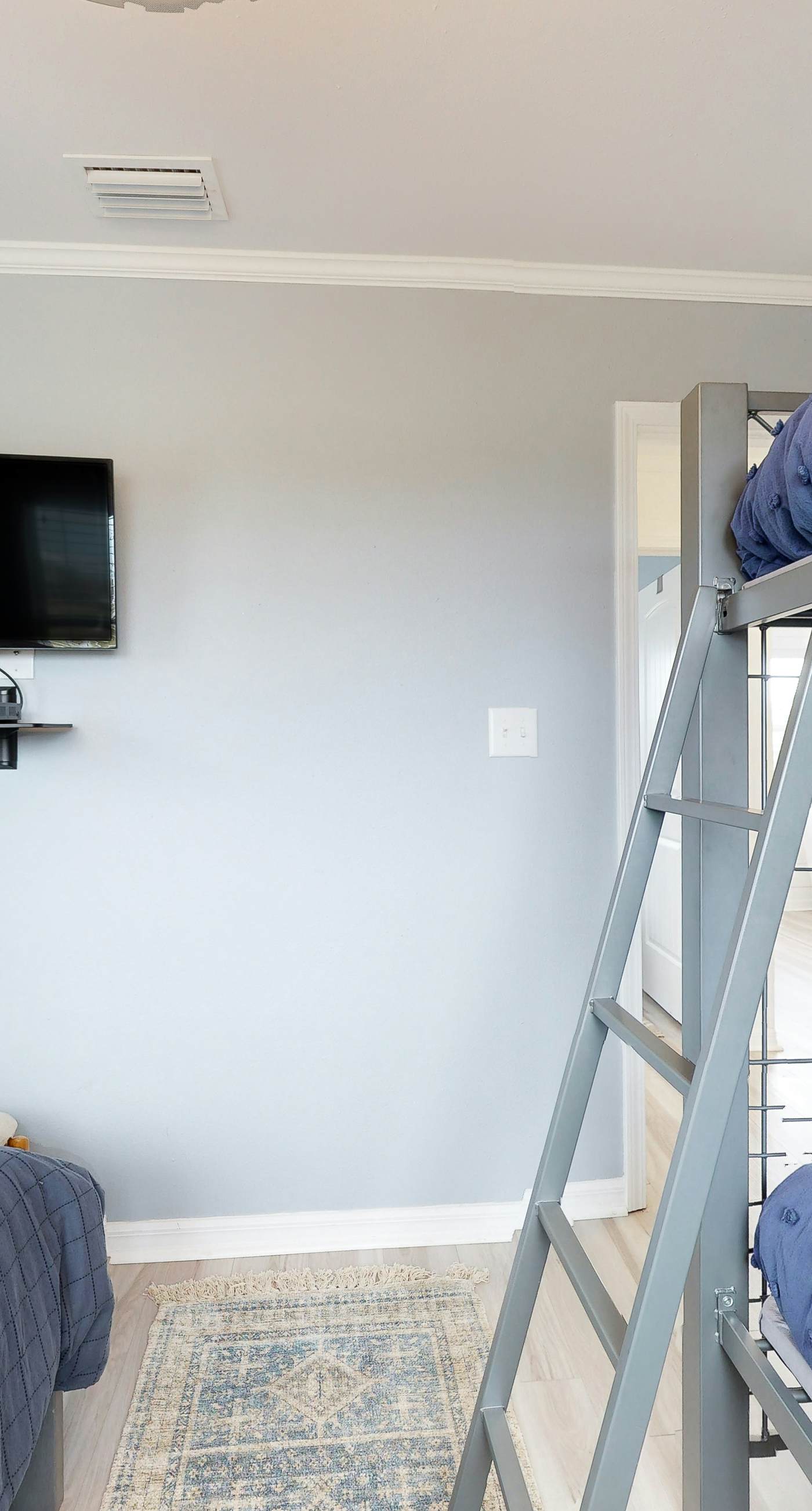 Bay view home with WiFi, central ac, & decks - snowbirds, dogs welcome