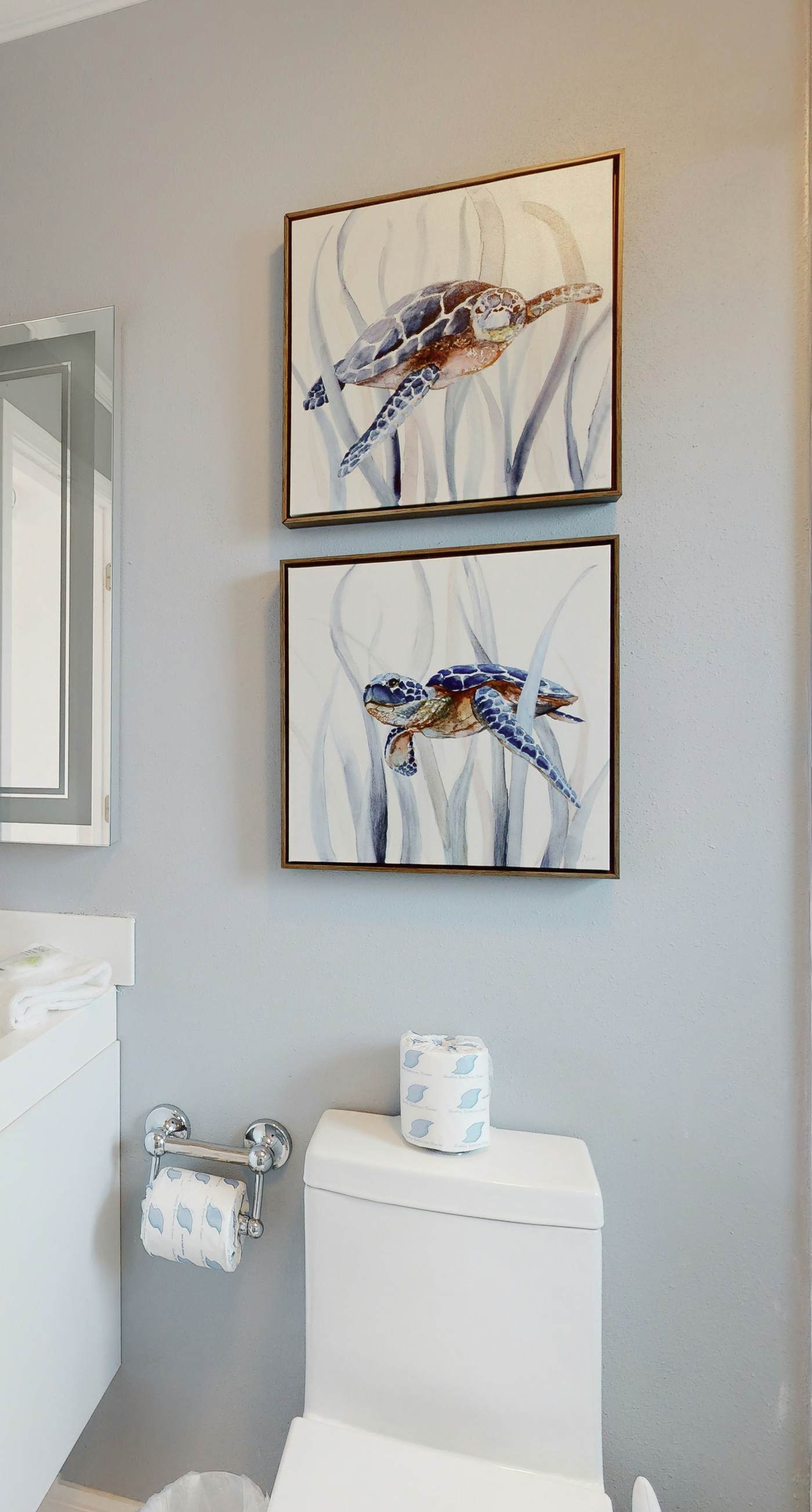 Bay view home with WiFi, central ac, & decks - snowbirds, dogs welcome