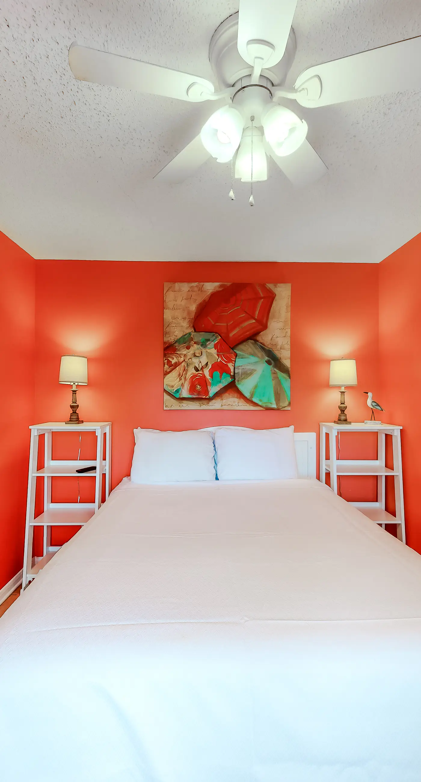 Gulf-front condo with central AC, balcony & pool