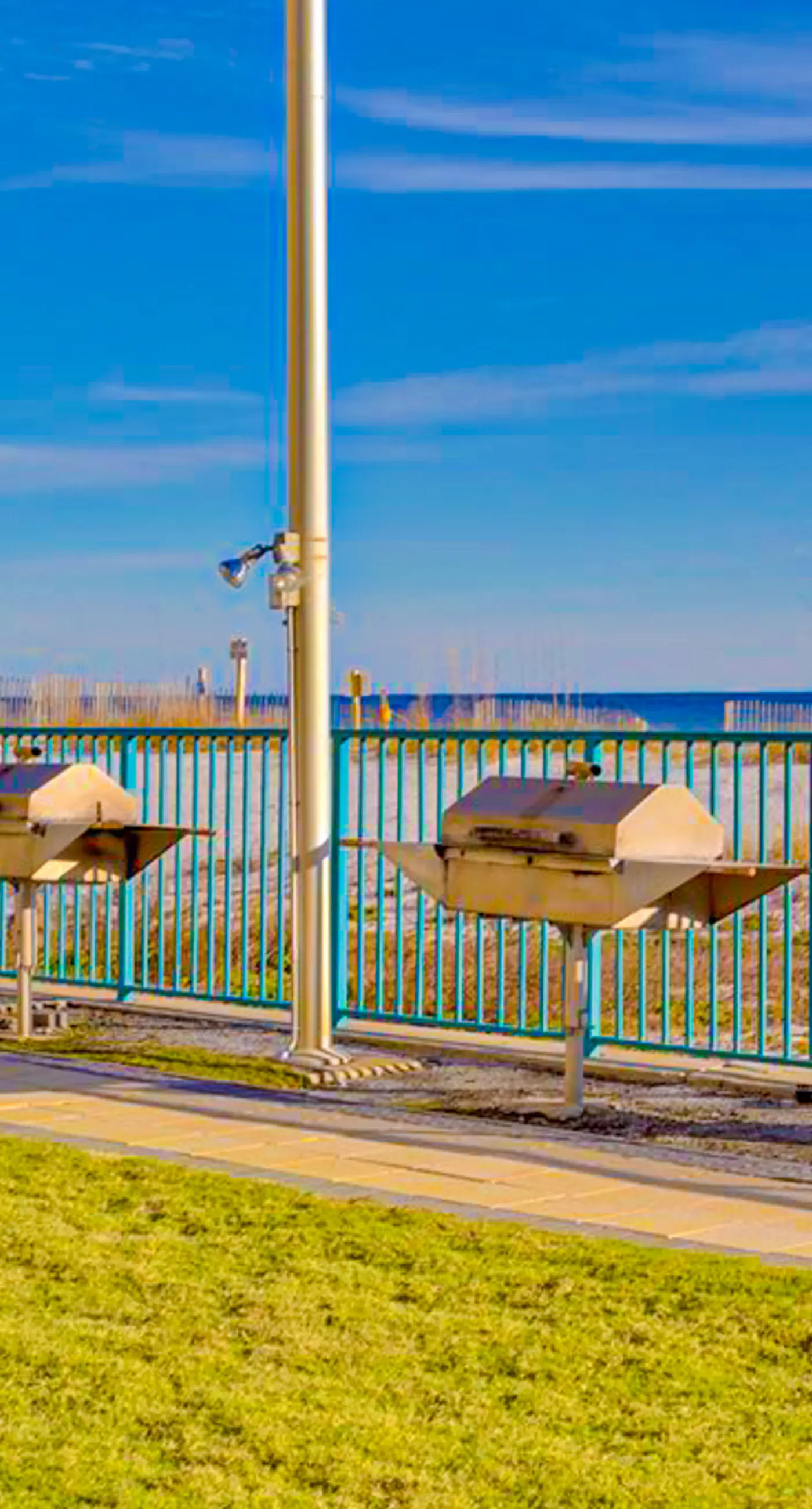 Gulf-front condo with central AC, balcony & pool